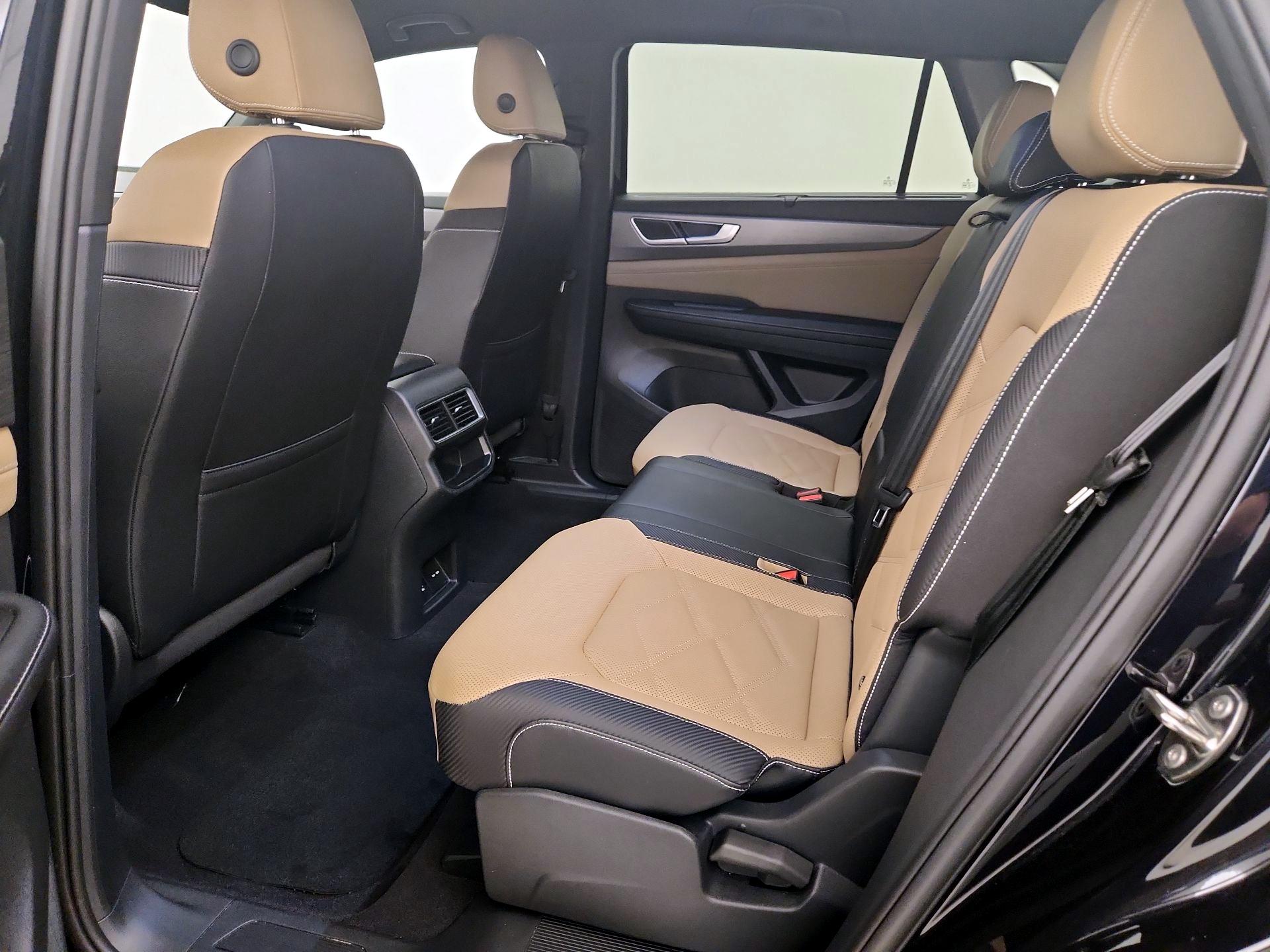 Thumbnail: 2025 Volkswagen Atlas - 19