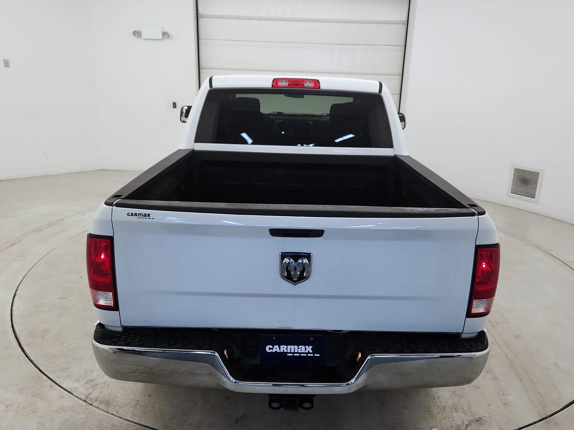 Thumbnail: 2022 RAM 1500 Classic - 6