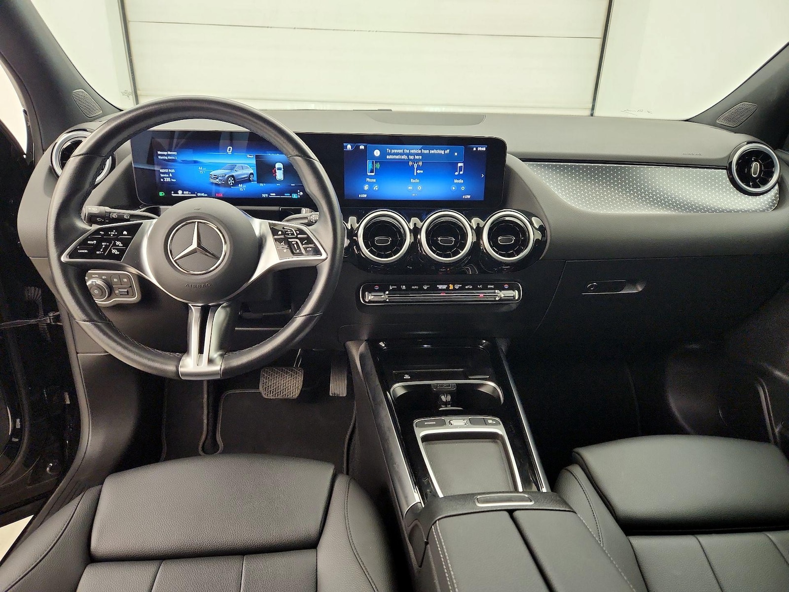 2025 Mercedes-Benz GLA GLA250 - Photo 10