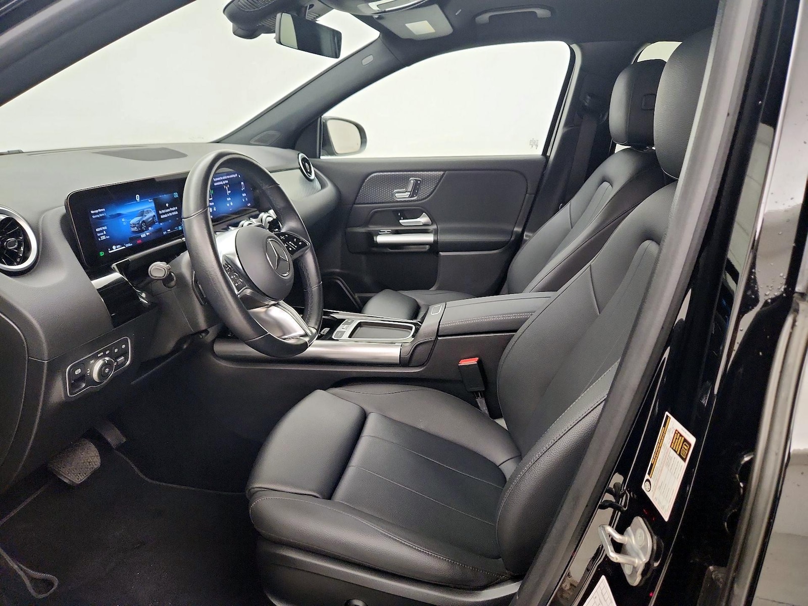 2025 Mercedes-Benz GLA GLA250 - Photo 12