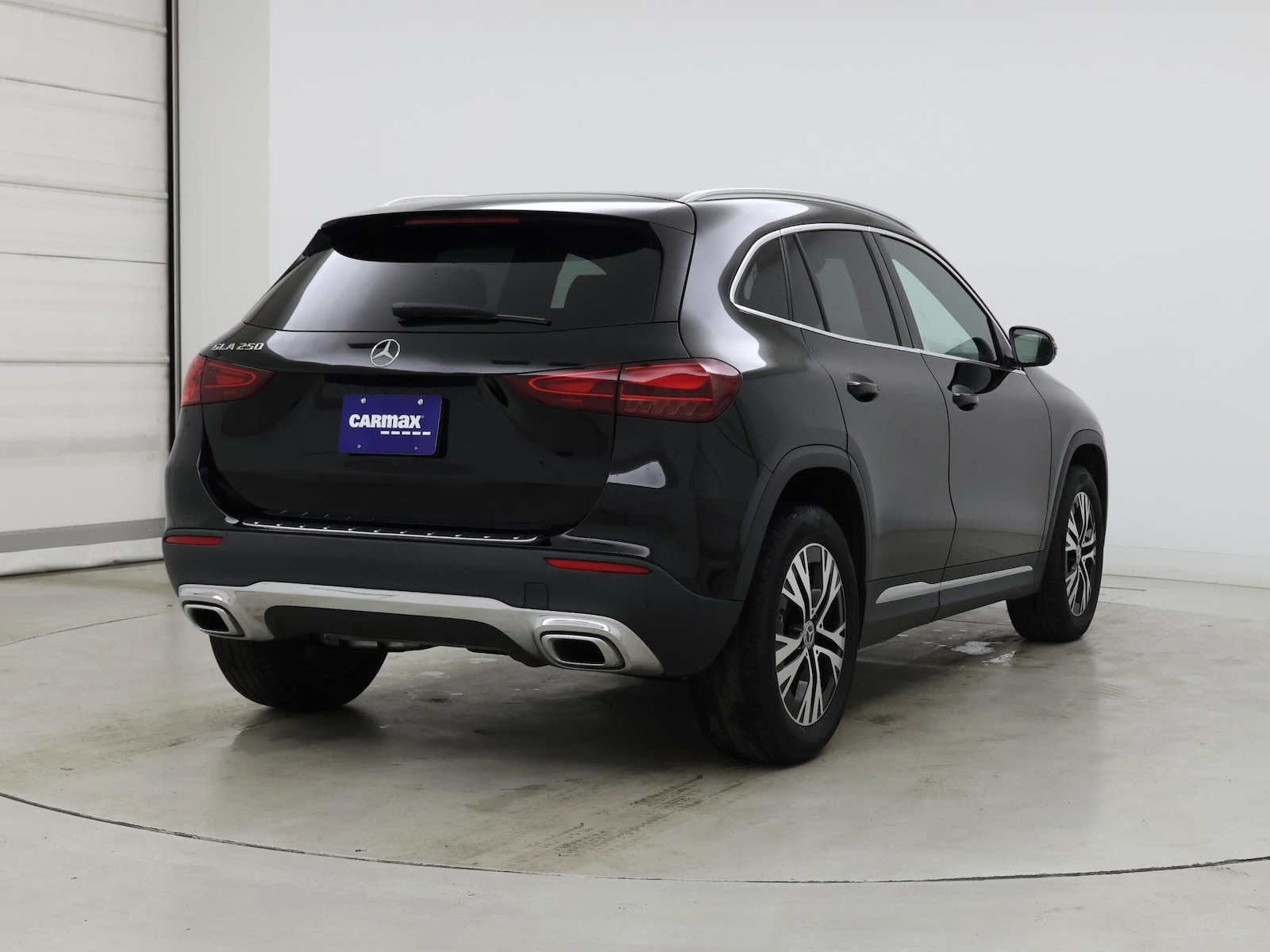 2025 Mercedes-Benz GLA GLA250 - Photo 9