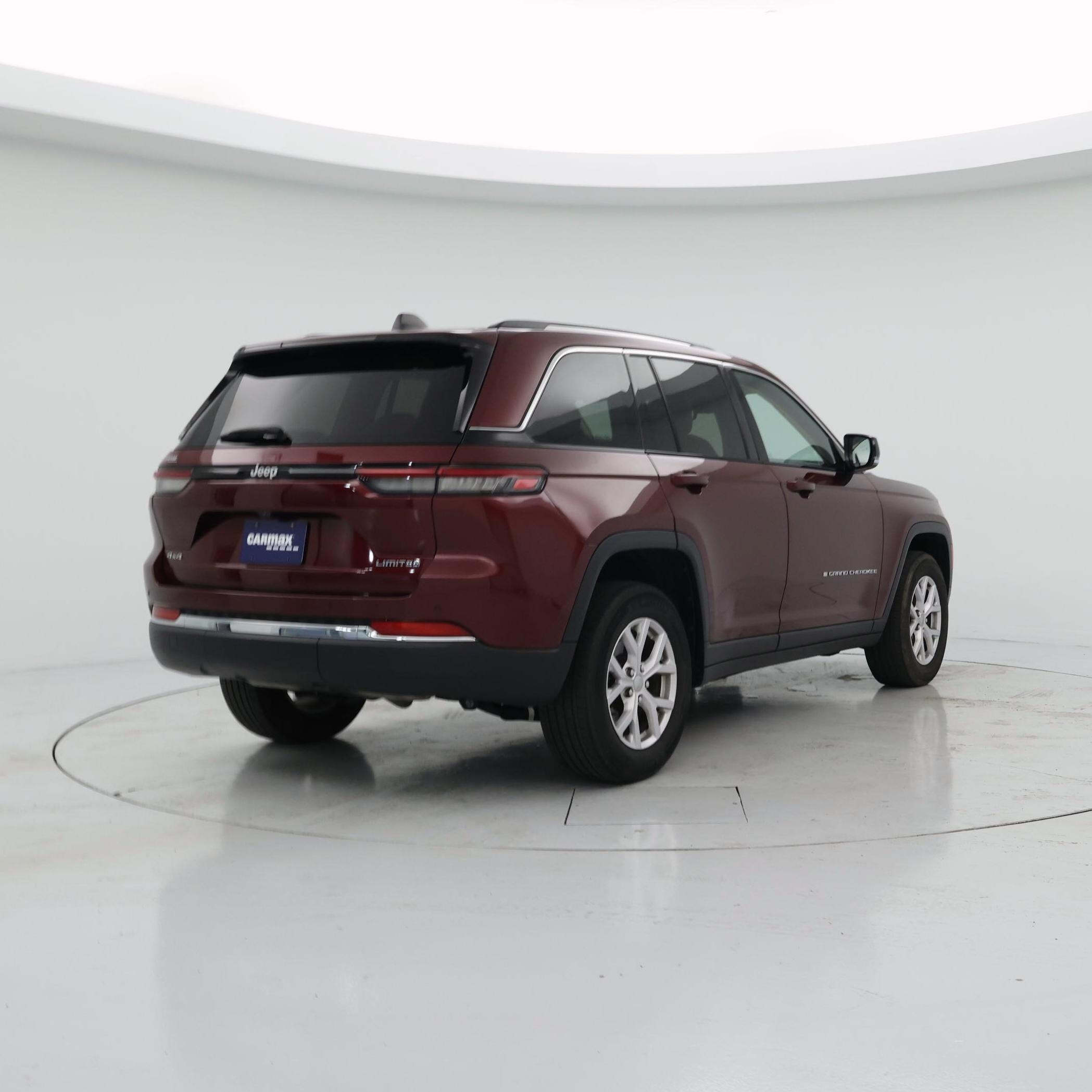 Thumbnail: 2022 Jeep Grand Cherokee - 8