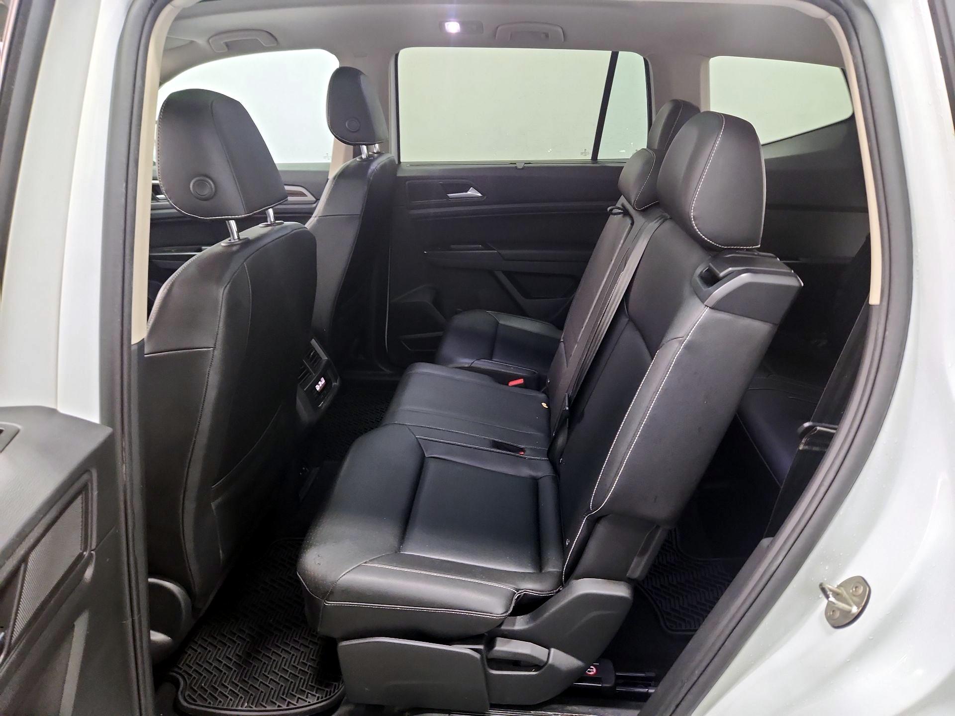 Thumbnail: 2021 Volkswagen Atlas - 20