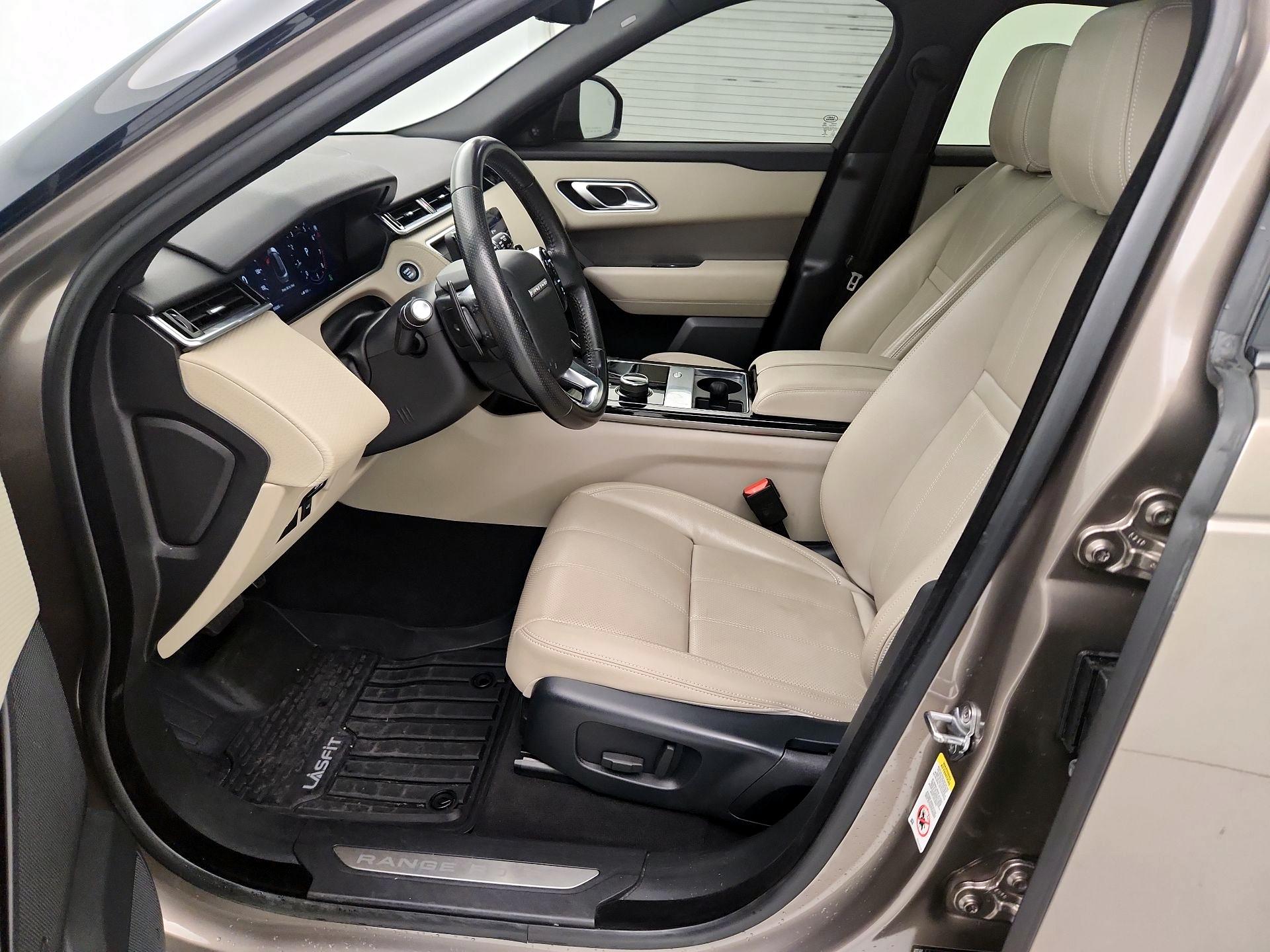 Thumbnail: 2019 Land Rover Range Rover Velar - 11