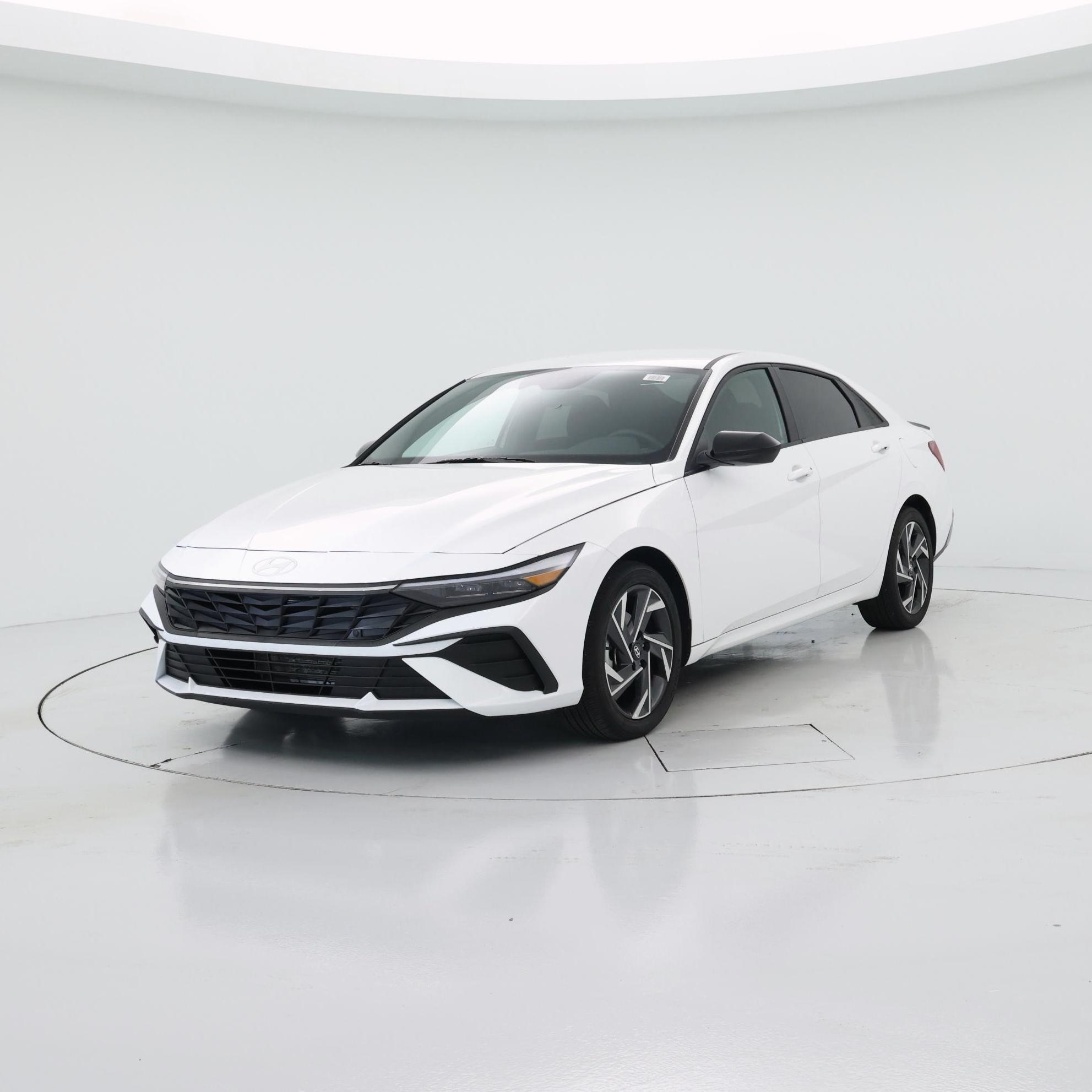 Thumbnail: 2025 Hyundai Elantra - 4