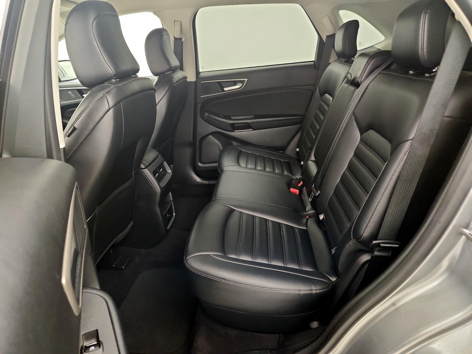 Thumbnail: 2023 Ford Edge - 19