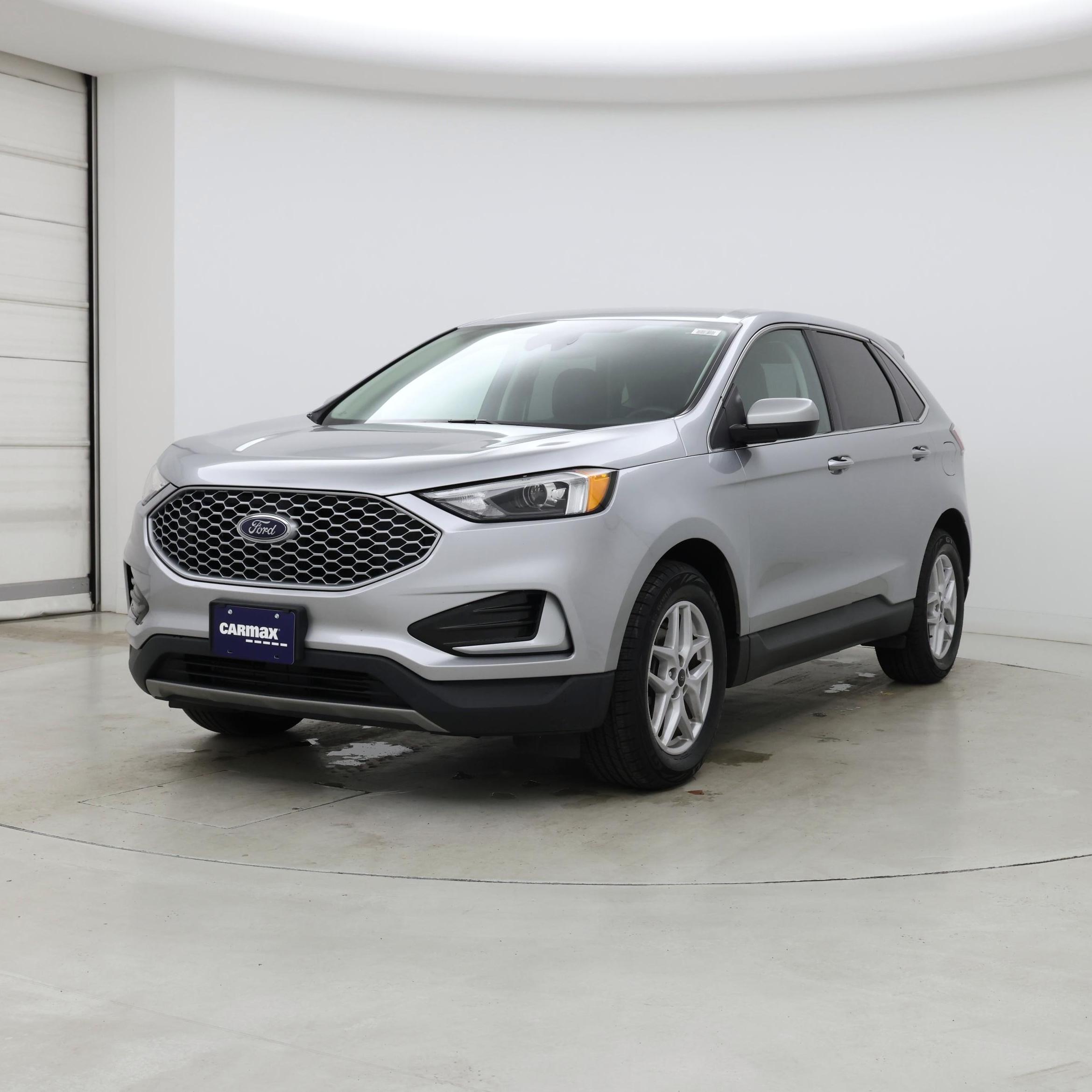Thumbnail: 2023 Ford Edge - 4