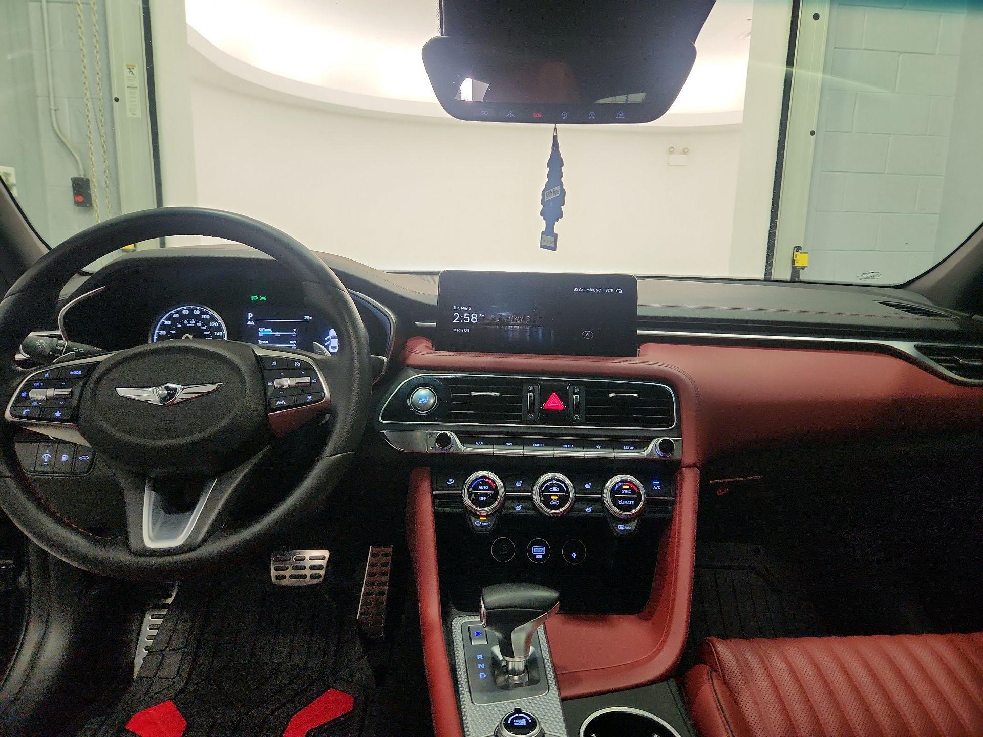 Thumbnail: 2023 Genesis G70 - 9