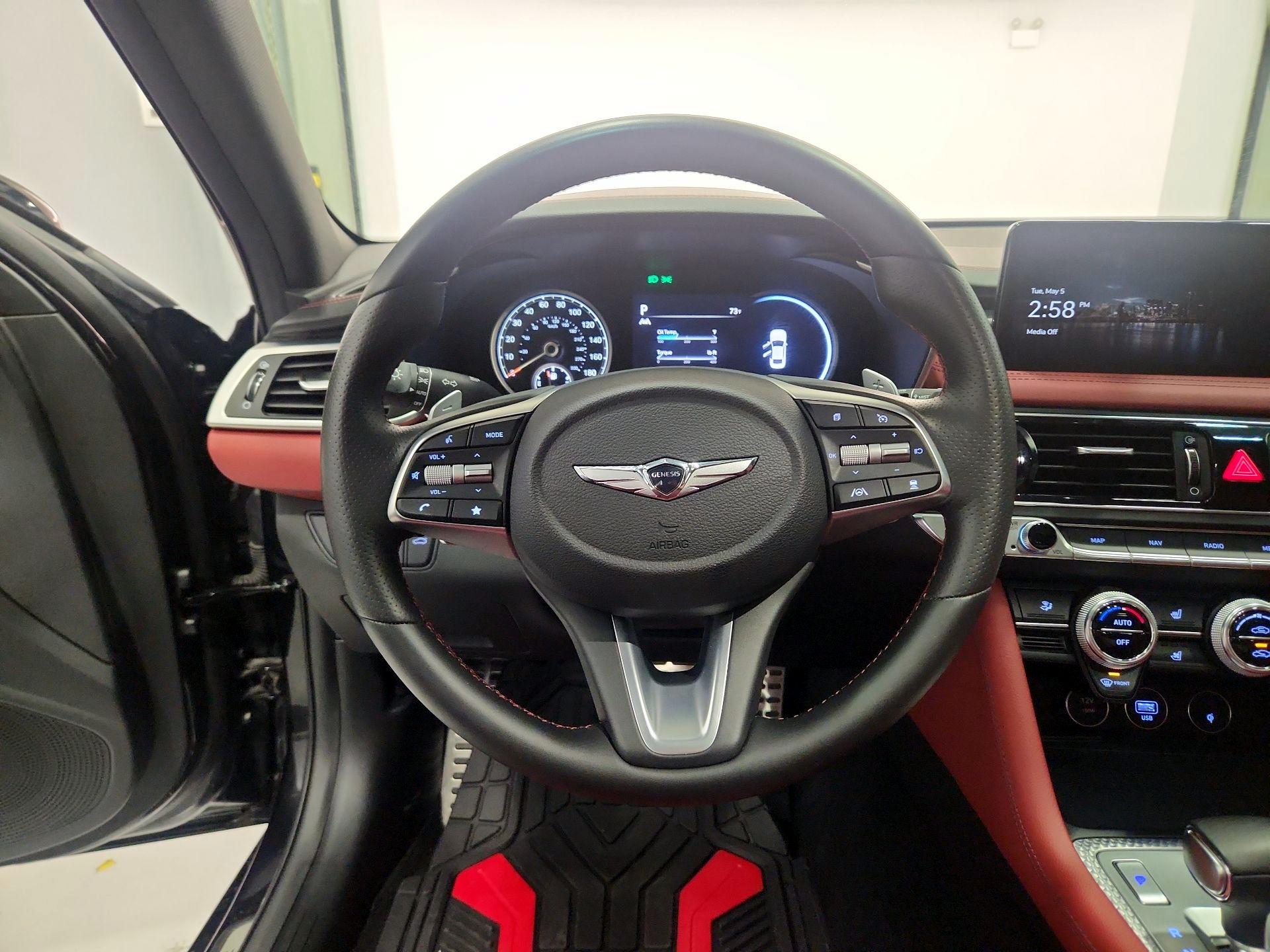 Thumbnail: 2023 Genesis G70 - 10