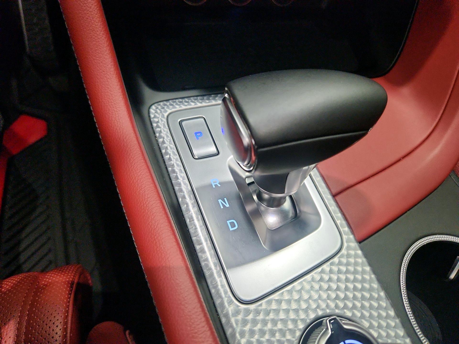 Thumbnail: 2023 Genesis G70 - 17