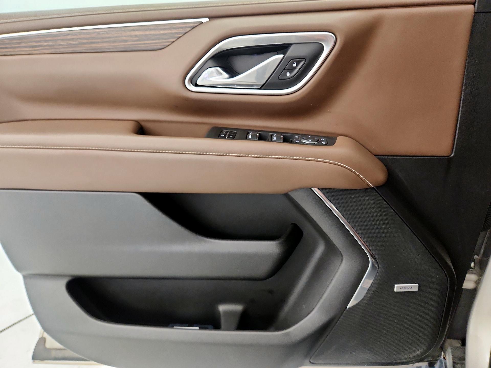 Thumbnail: 2021 Chevrolet Tahoe - 12