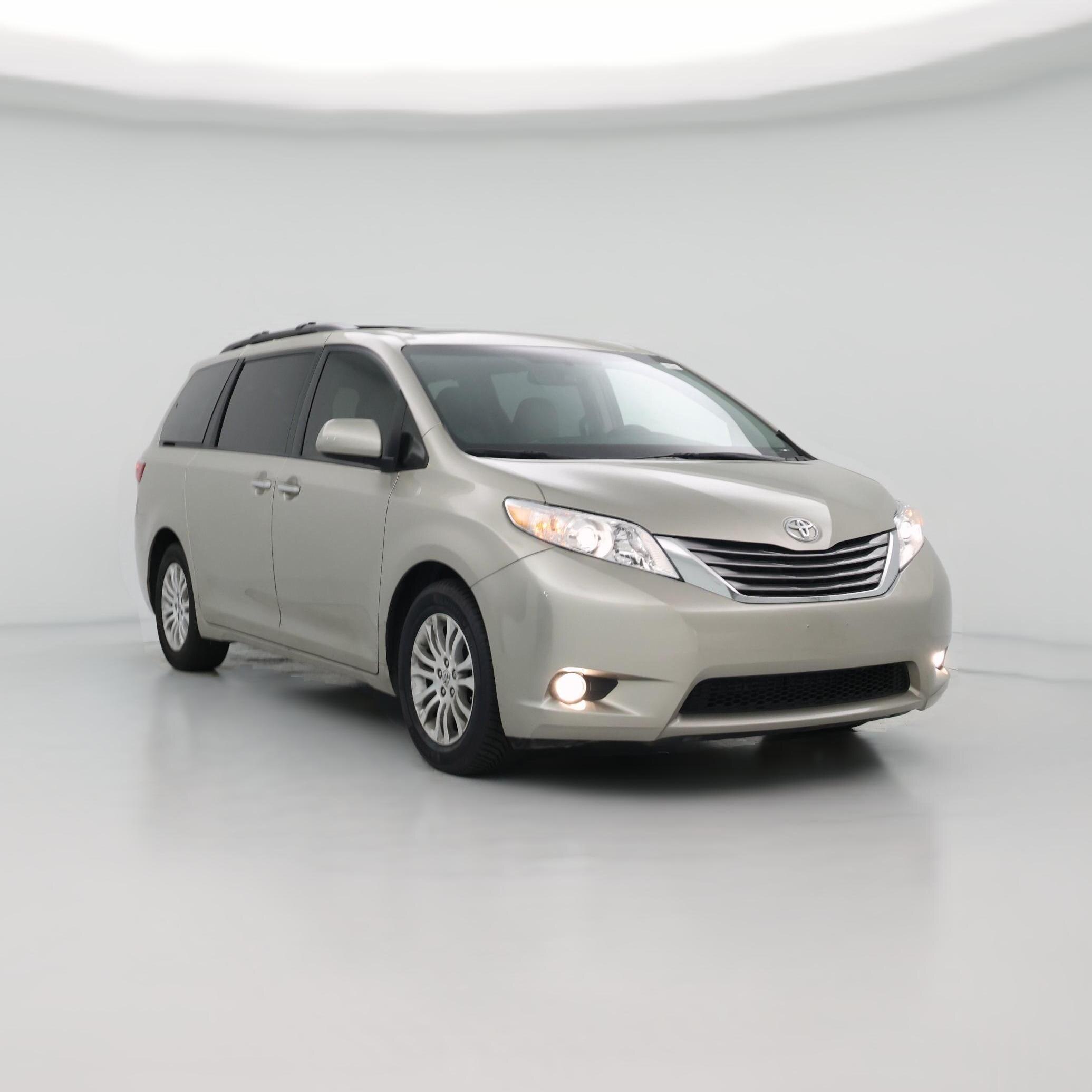 Thumbnail: 2017 Toyota Sienna - 1