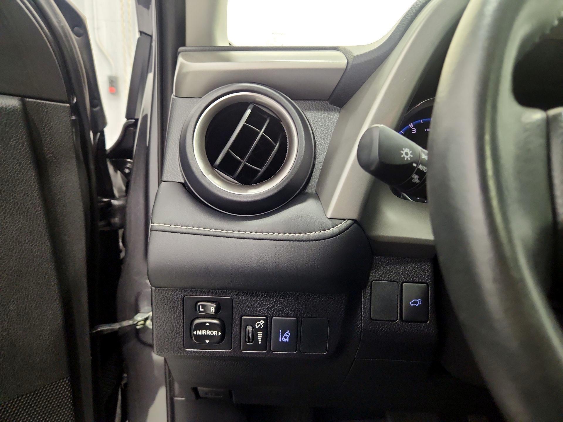 Thumbnail: 2017 Toyota RAV4 - 13