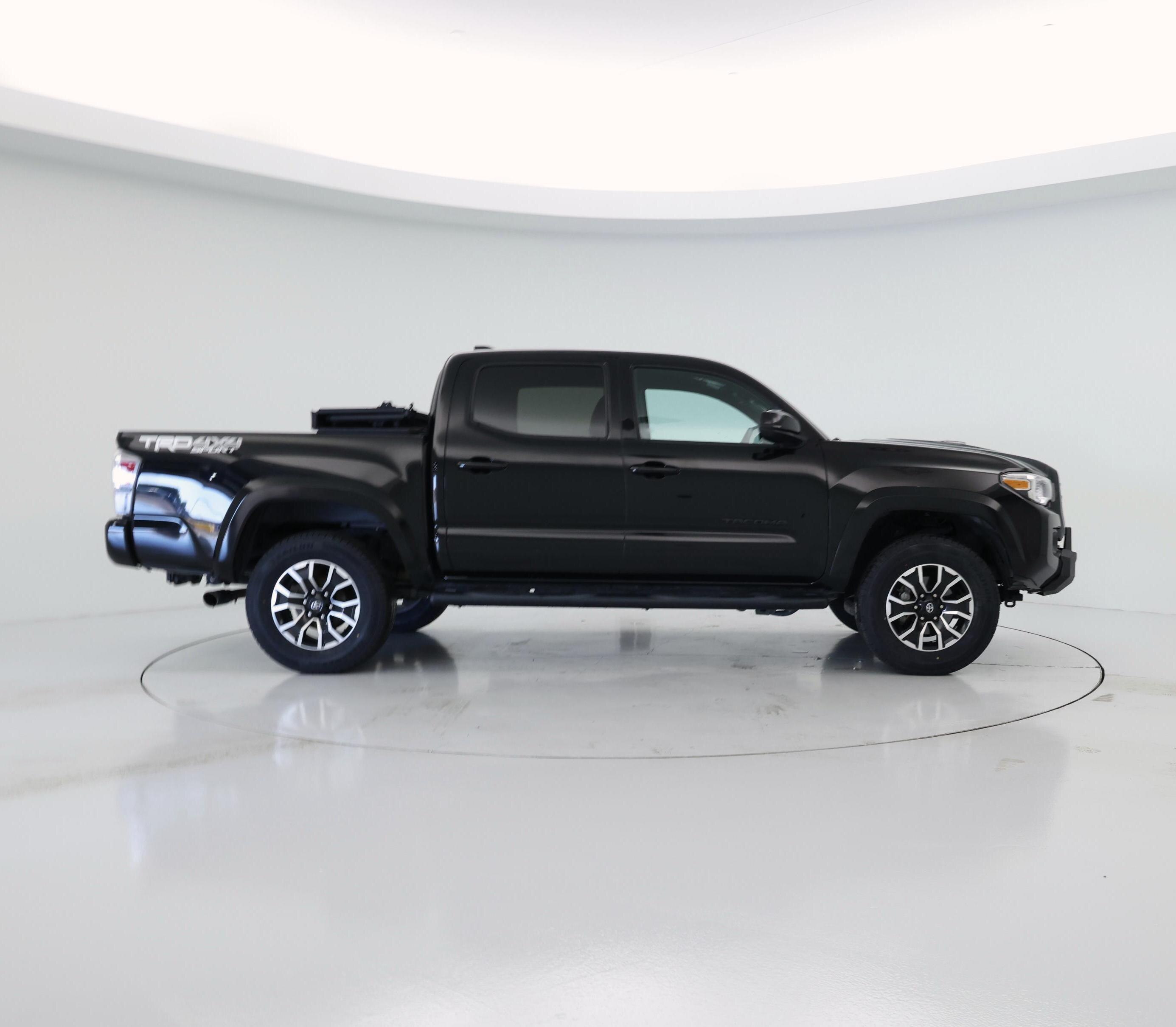 Thumbnail: 2023 Toyota Tacoma - 7