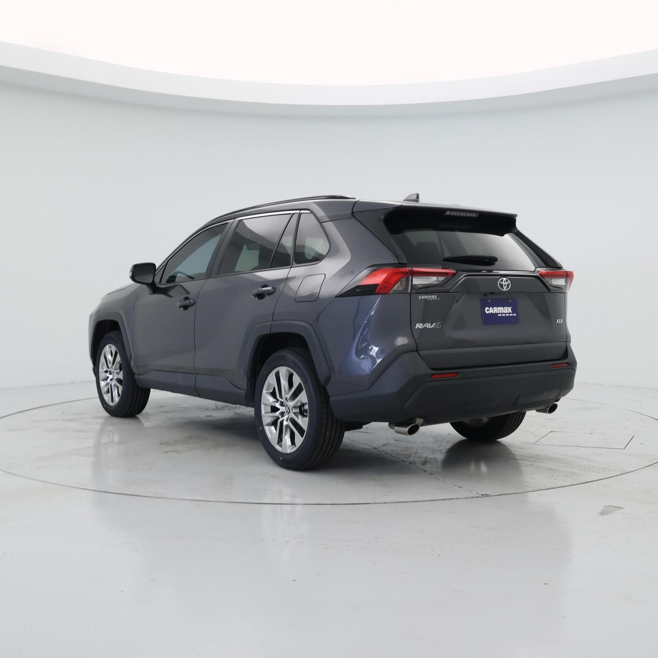 Thumbnail: 2021 Toyota RAV4 - 2