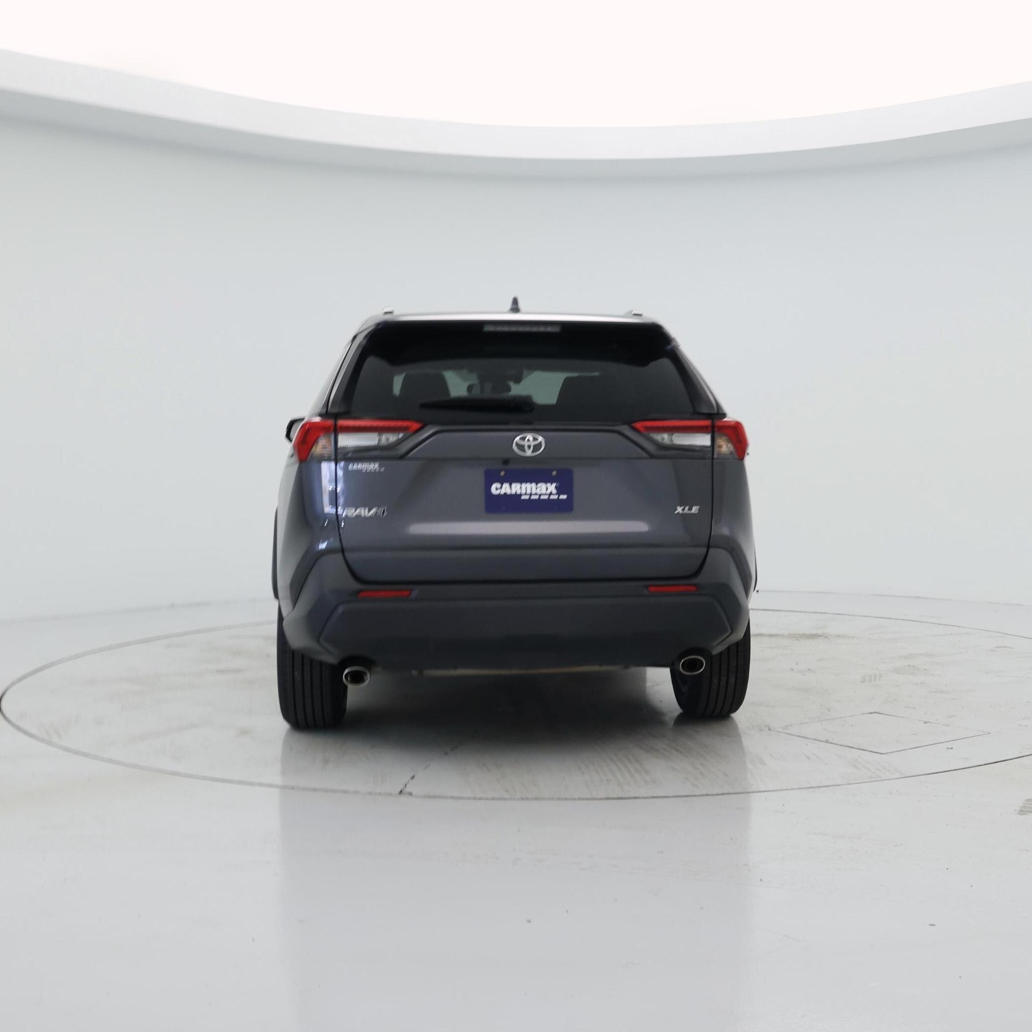 Thumbnail: 2021 Toyota RAV4 - 6