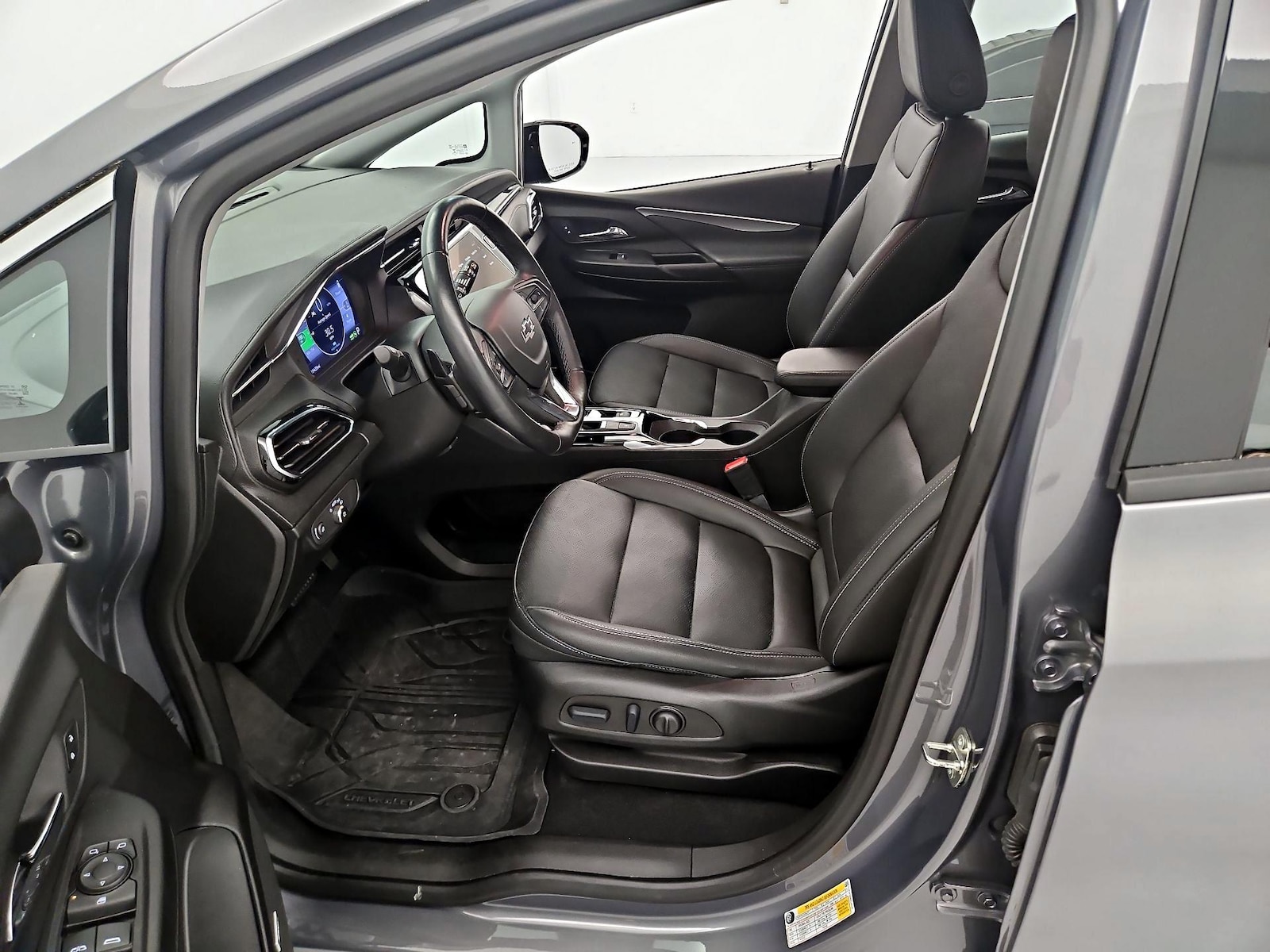2023 Chevrolet Bolt EV 2LT - Photo 12