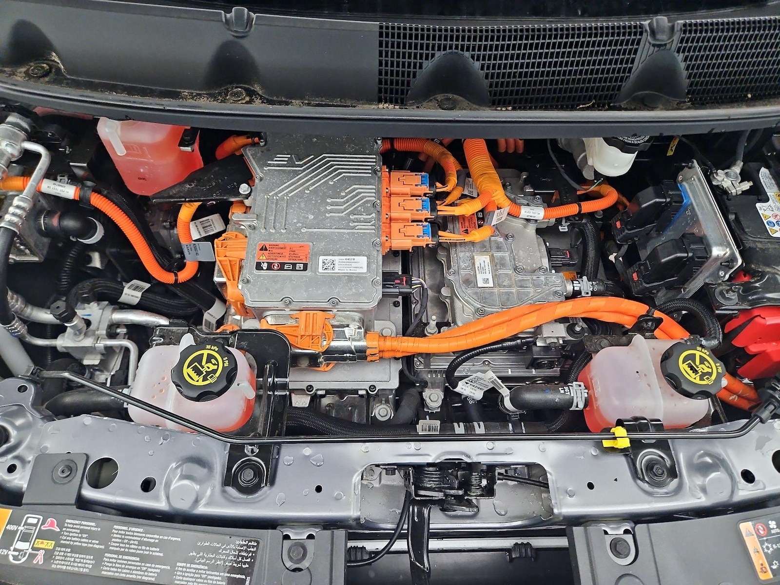 2023 Chevrolet Bolt EV 2LT - Photo 22