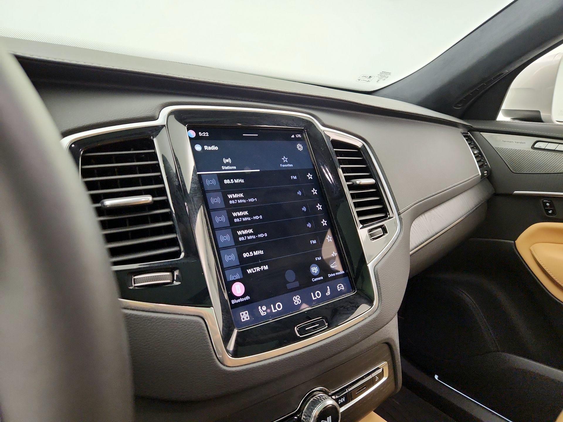 Thumbnail: 2025 Volvo XC90 - 16