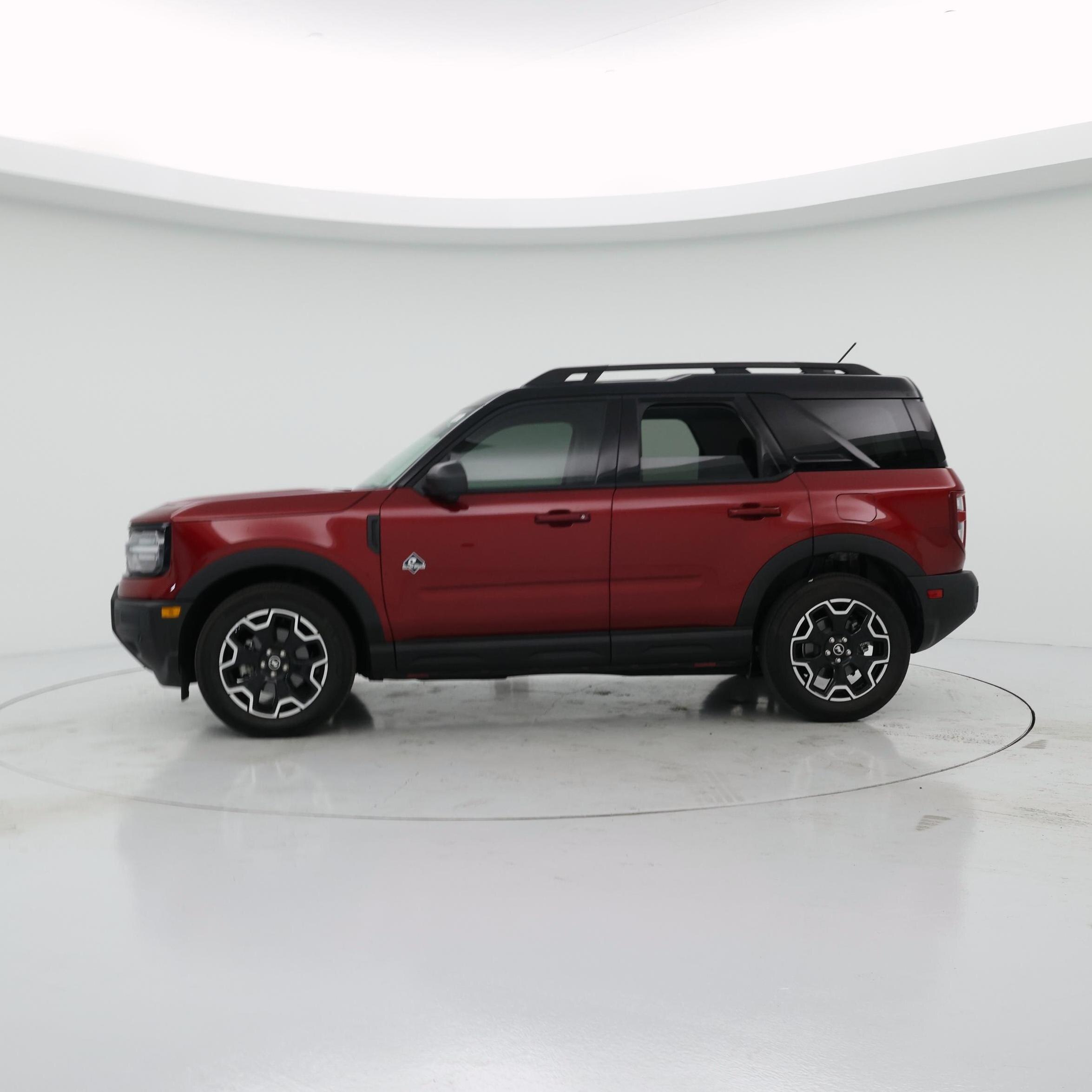 Thumbnail: 2025 Ford Bronco Sport - 3
