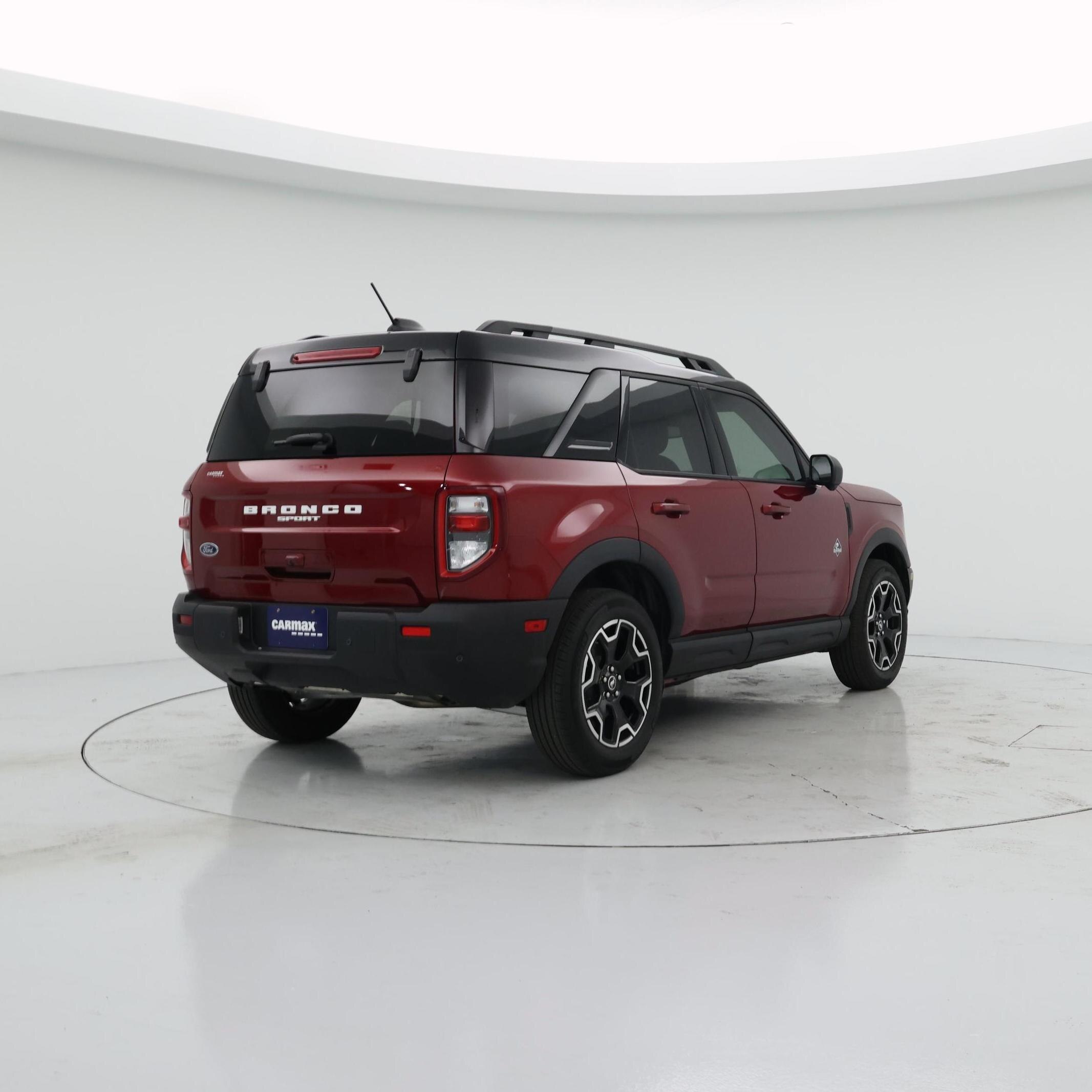Thumbnail: 2025 Ford Bronco Sport - 8