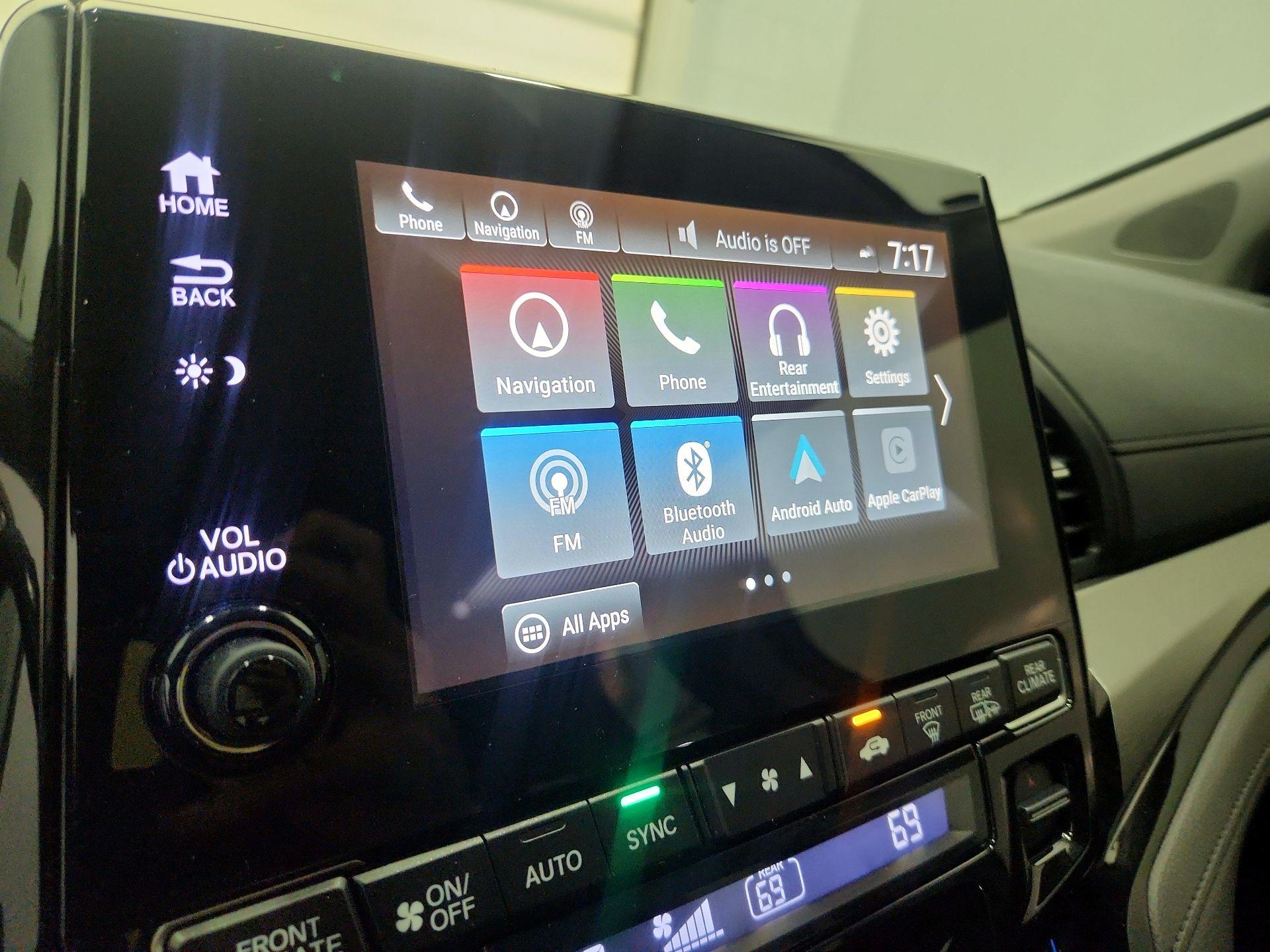 Thumbnail: 2018 Honda Odyssey - 15