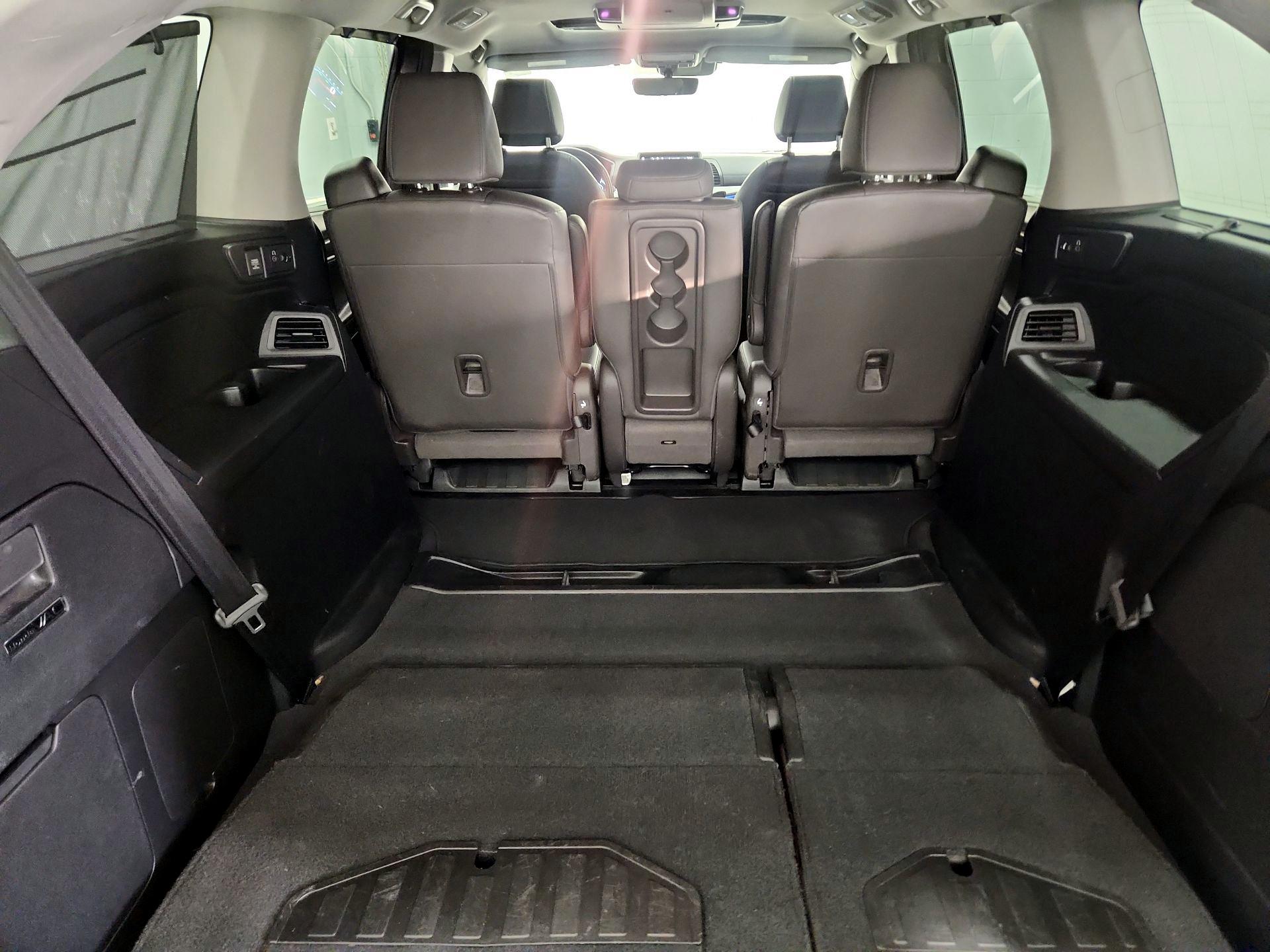 Thumbnail: 2018 Honda Odyssey - 20