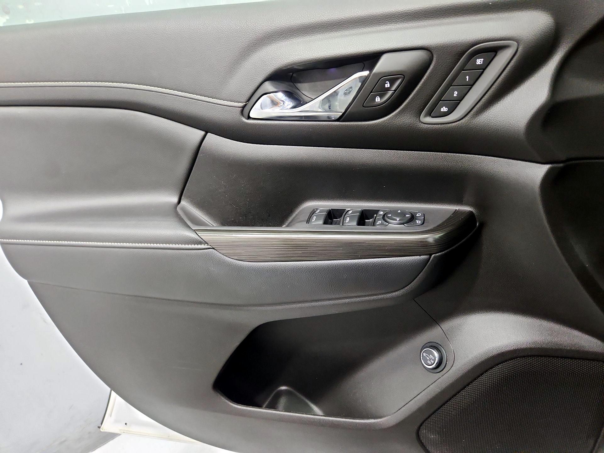 Thumbnail: 2021 GMC Acadia - 12