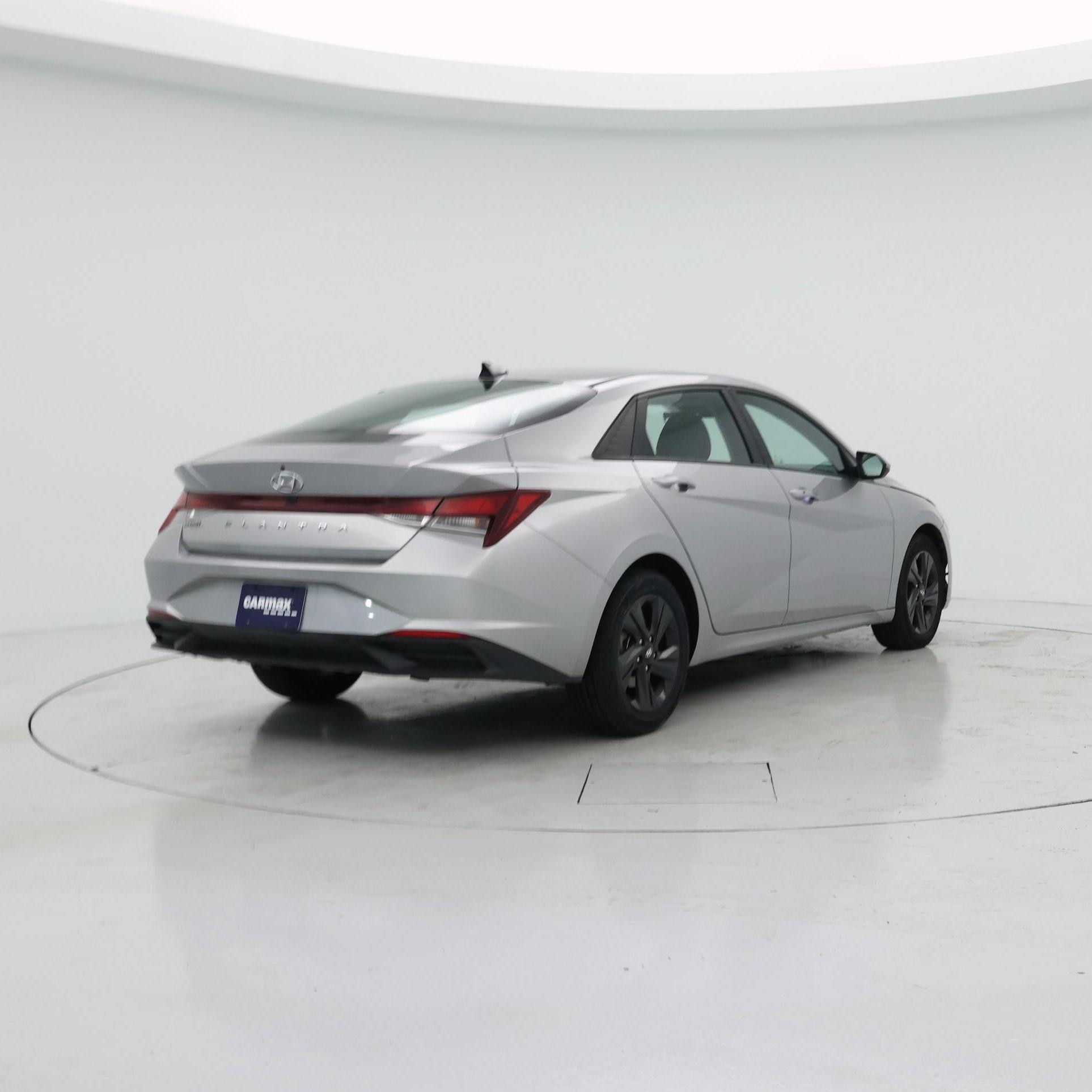 Thumbnail: 2023 Hyundai Elantra - 8