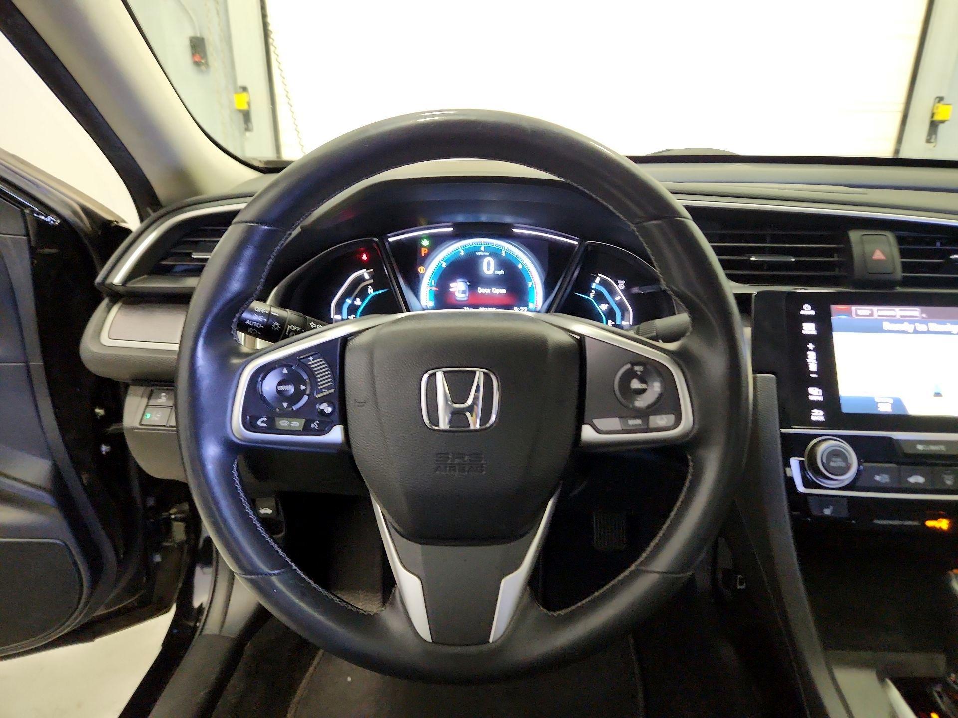 Thumbnail: 2017 Honda Civic - 10