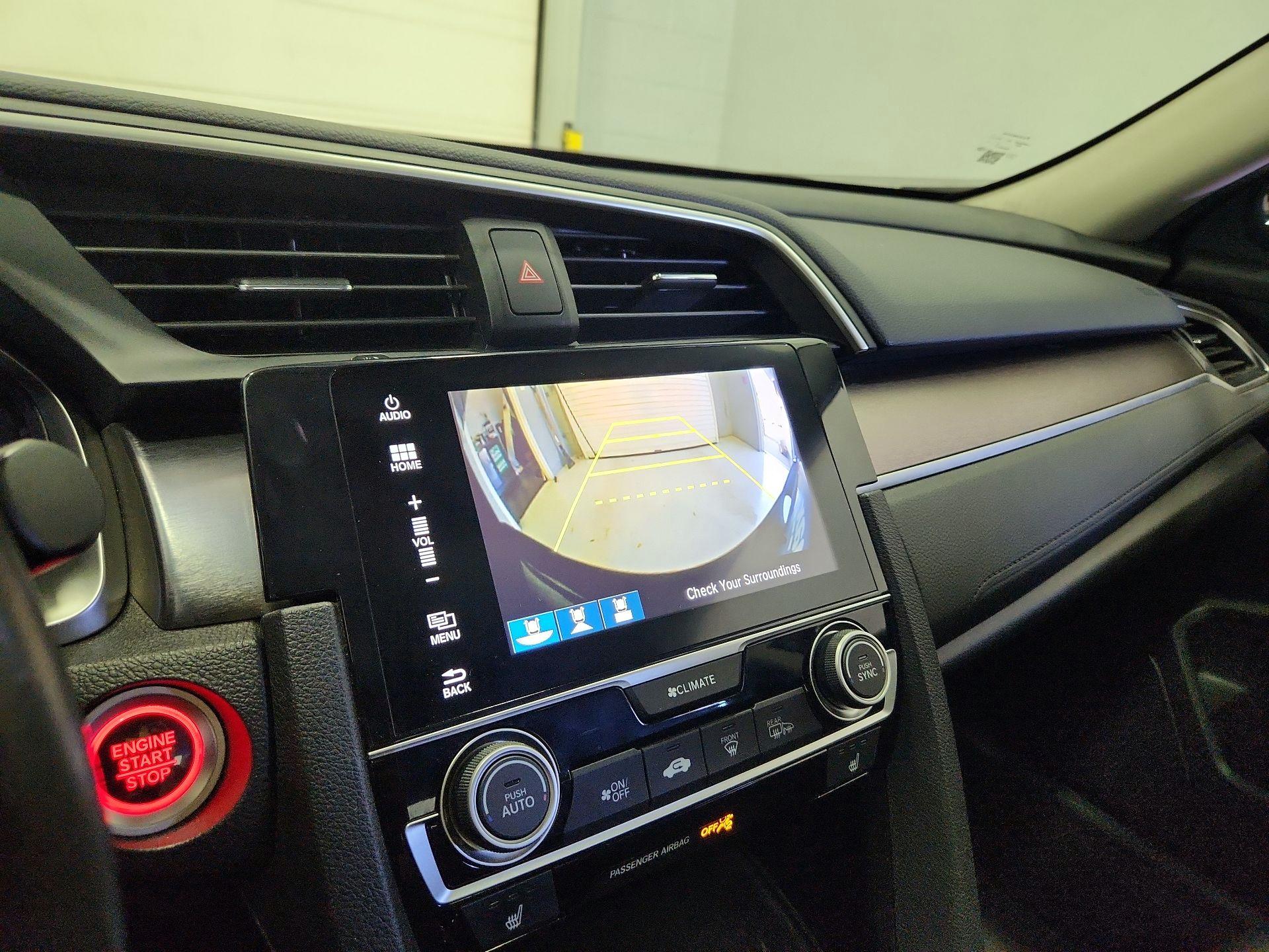 Thumbnail: 2017 Honda Civic - 15