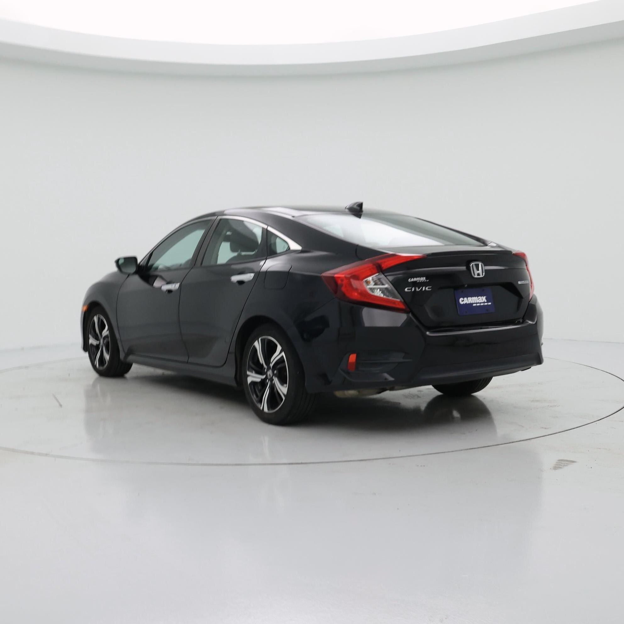 Thumbnail: 2017 Honda Civic - 2