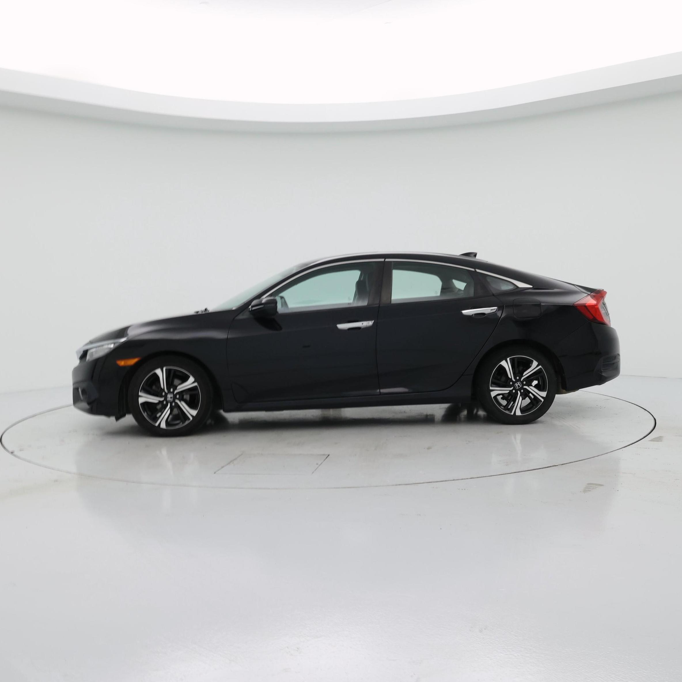 Thumbnail: 2017 Honda Civic - 3