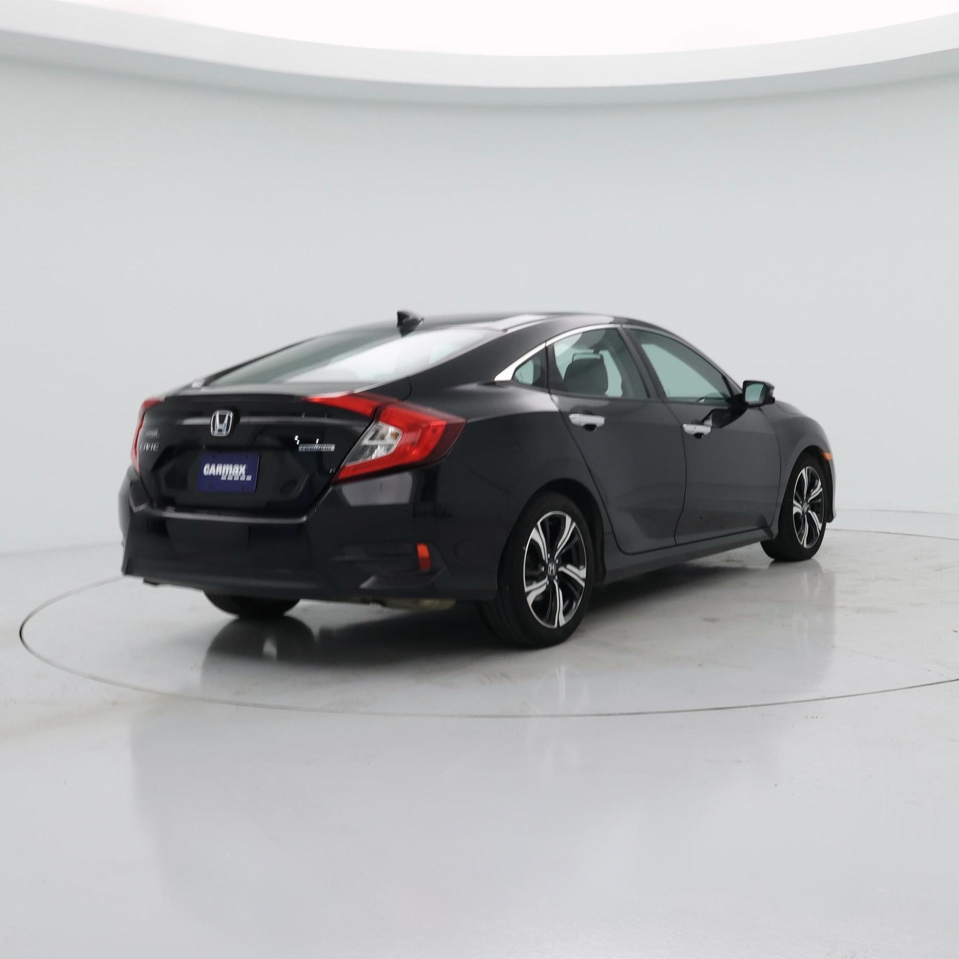 Thumbnail: 2017 Honda Civic - 8