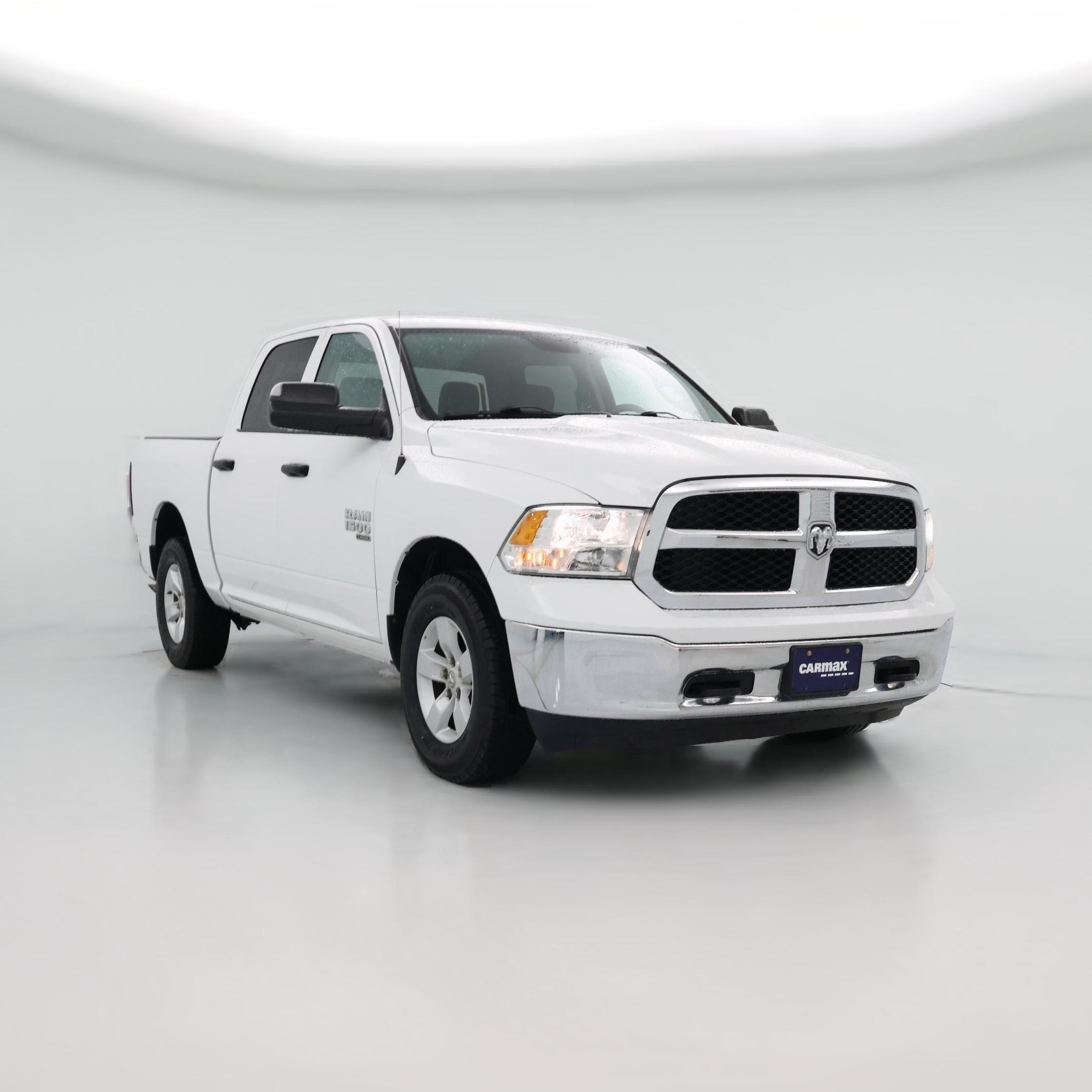 Thumbnail: 2022 RAM 1500 Classic - 1