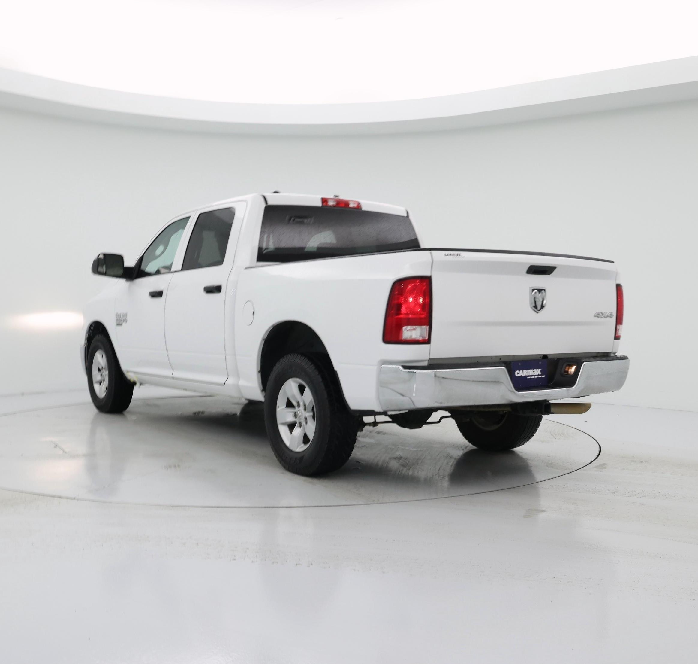 Thumbnail: 2022 RAM 1500 Classic - 2