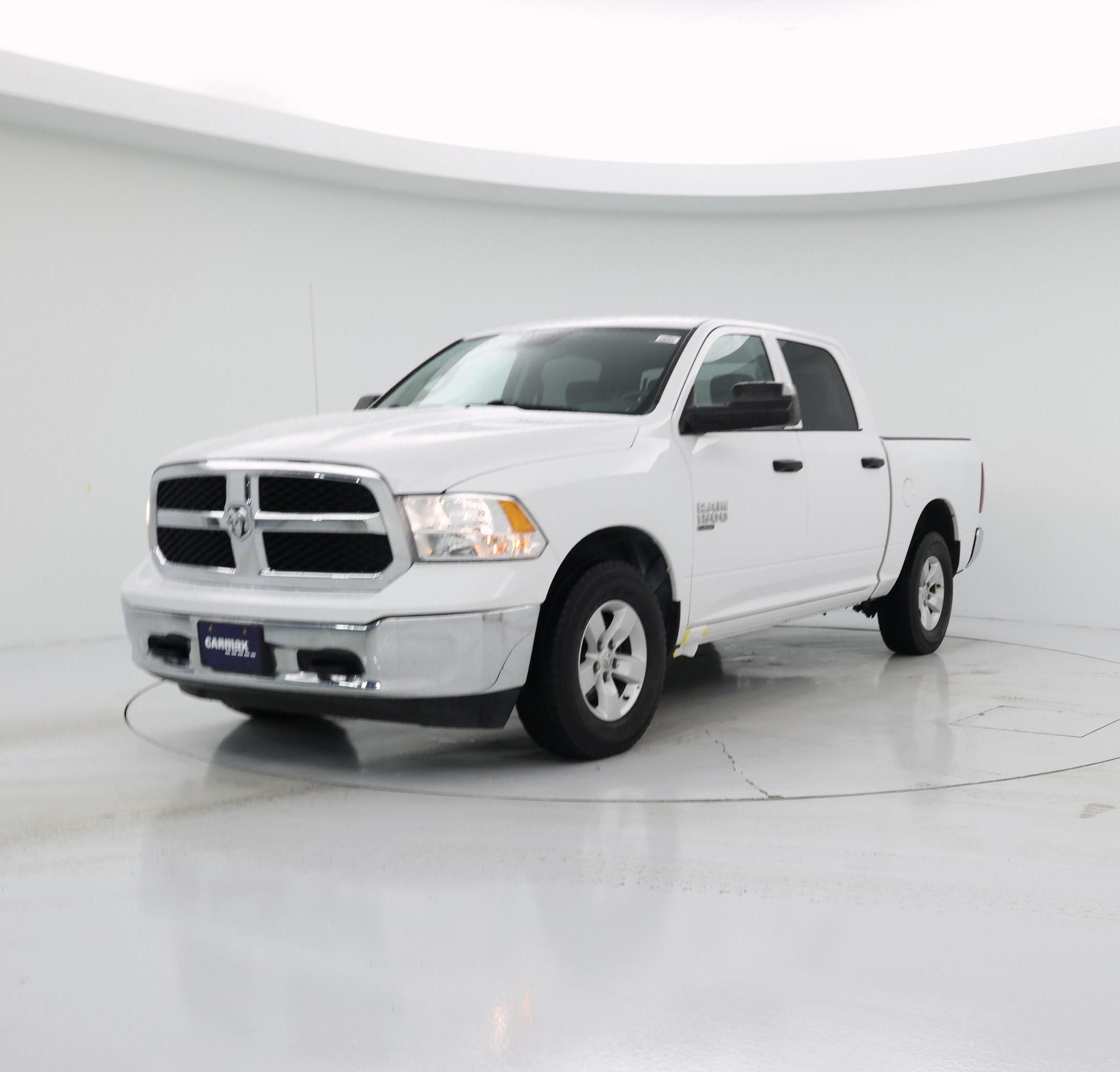Thumbnail: 2022 RAM 1500 Classic - 4