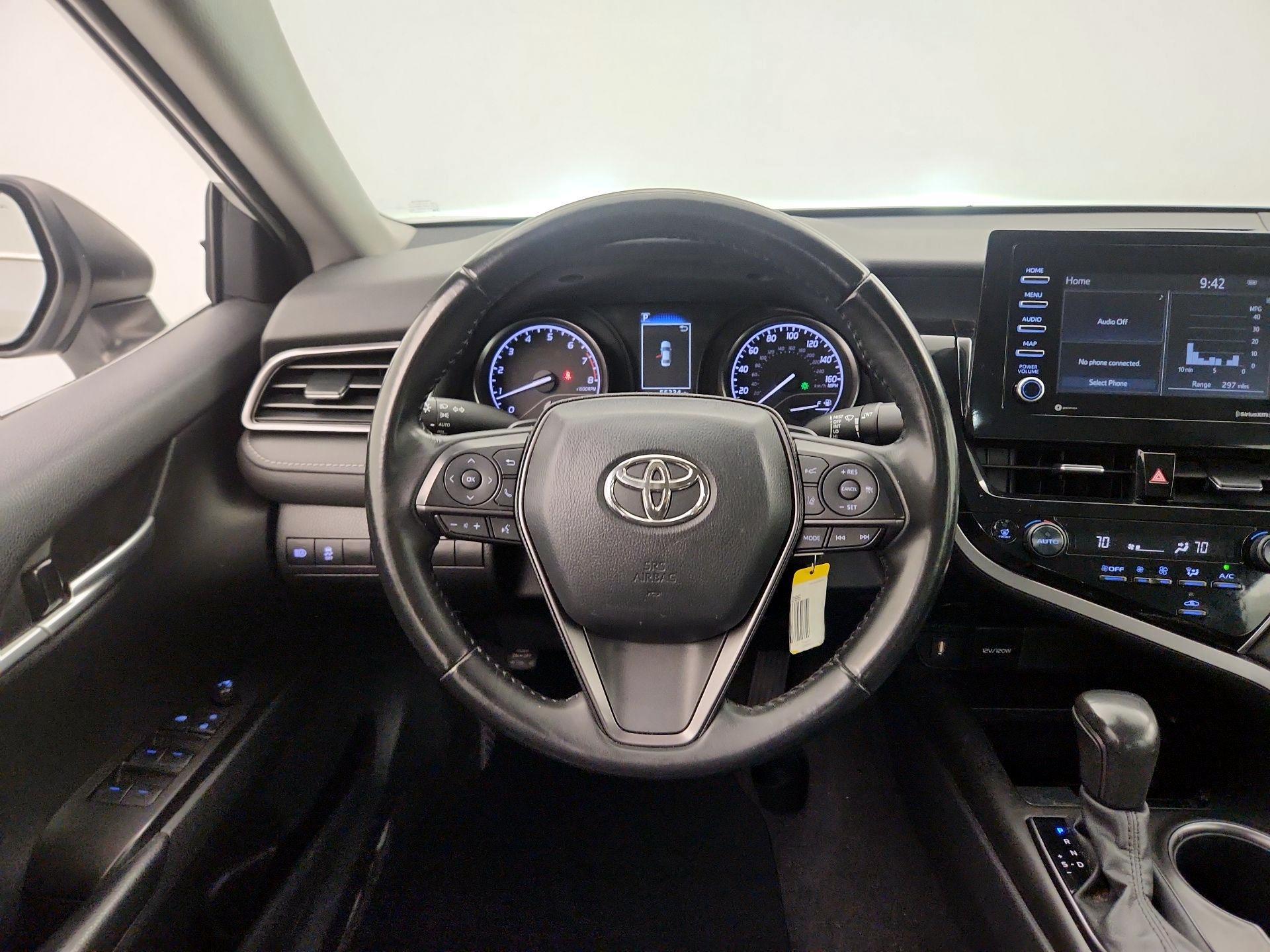 Thumbnail: 2023 Toyota Camry - 10