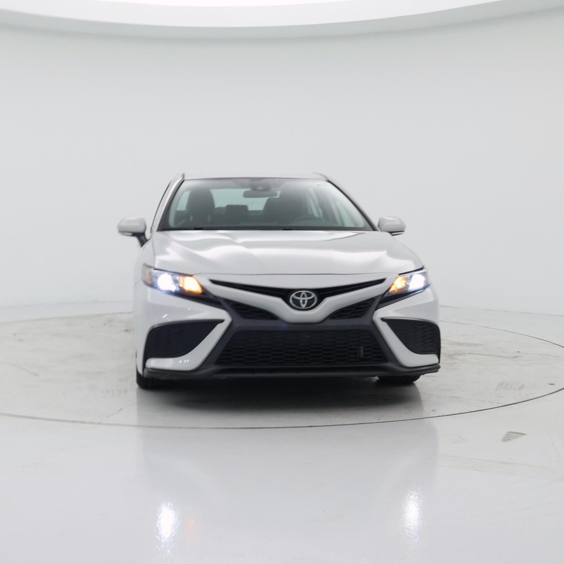 Thumbnail: 2023 Toyota Camry - 5