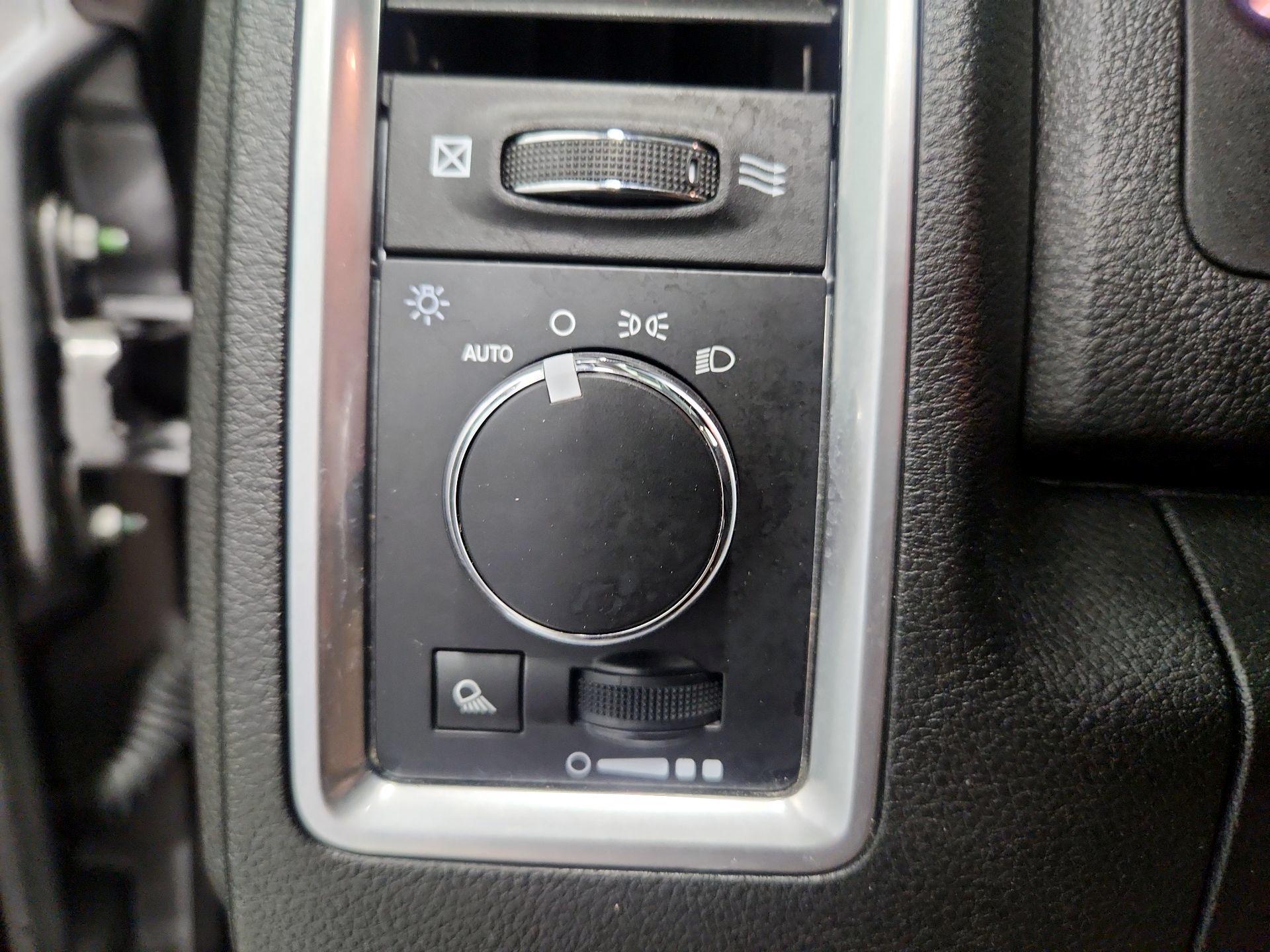Thumbnail: 2024 RAM 1500 Classic - 13