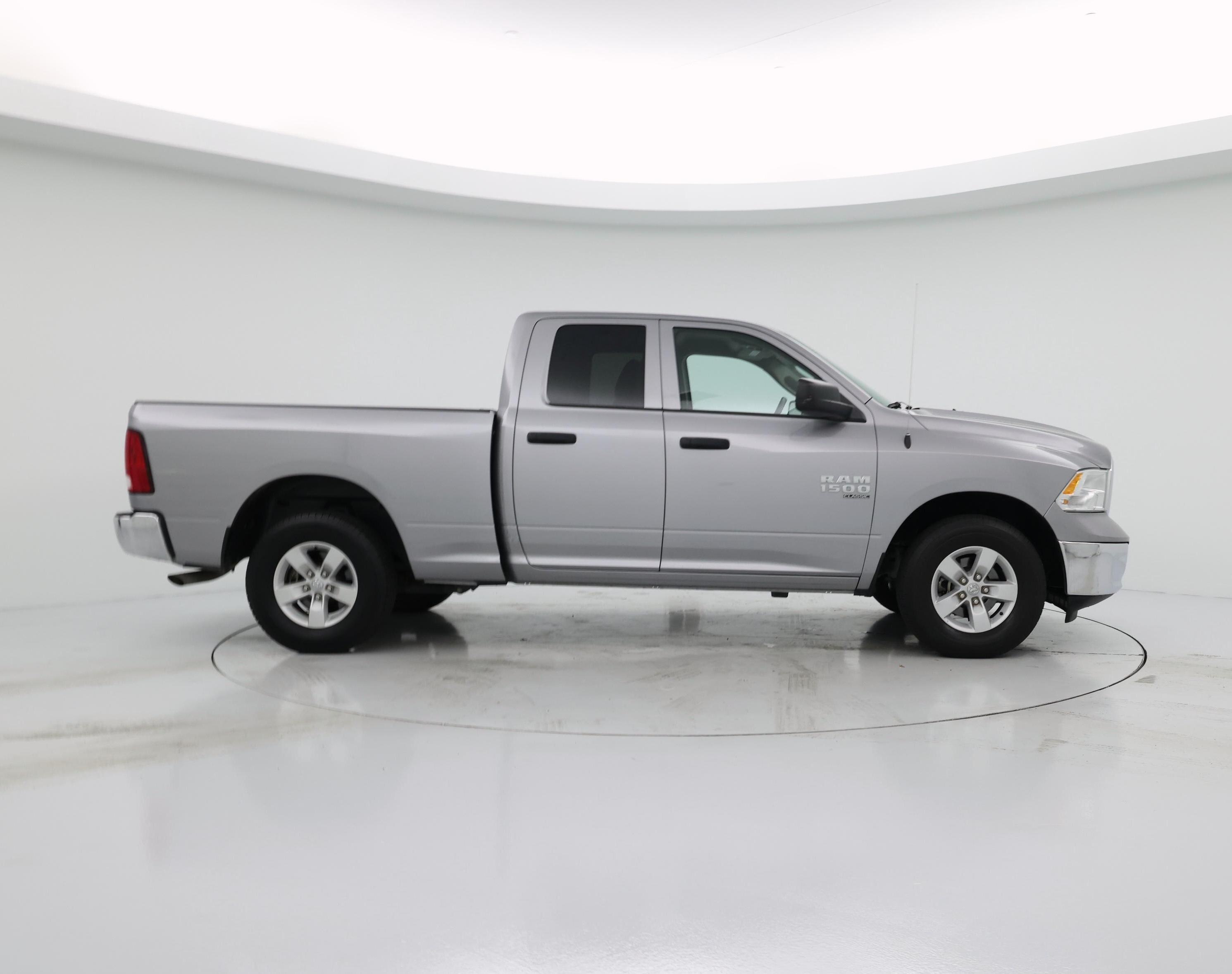 Thumbnail: 2024 RAM 1500 Classic - 7