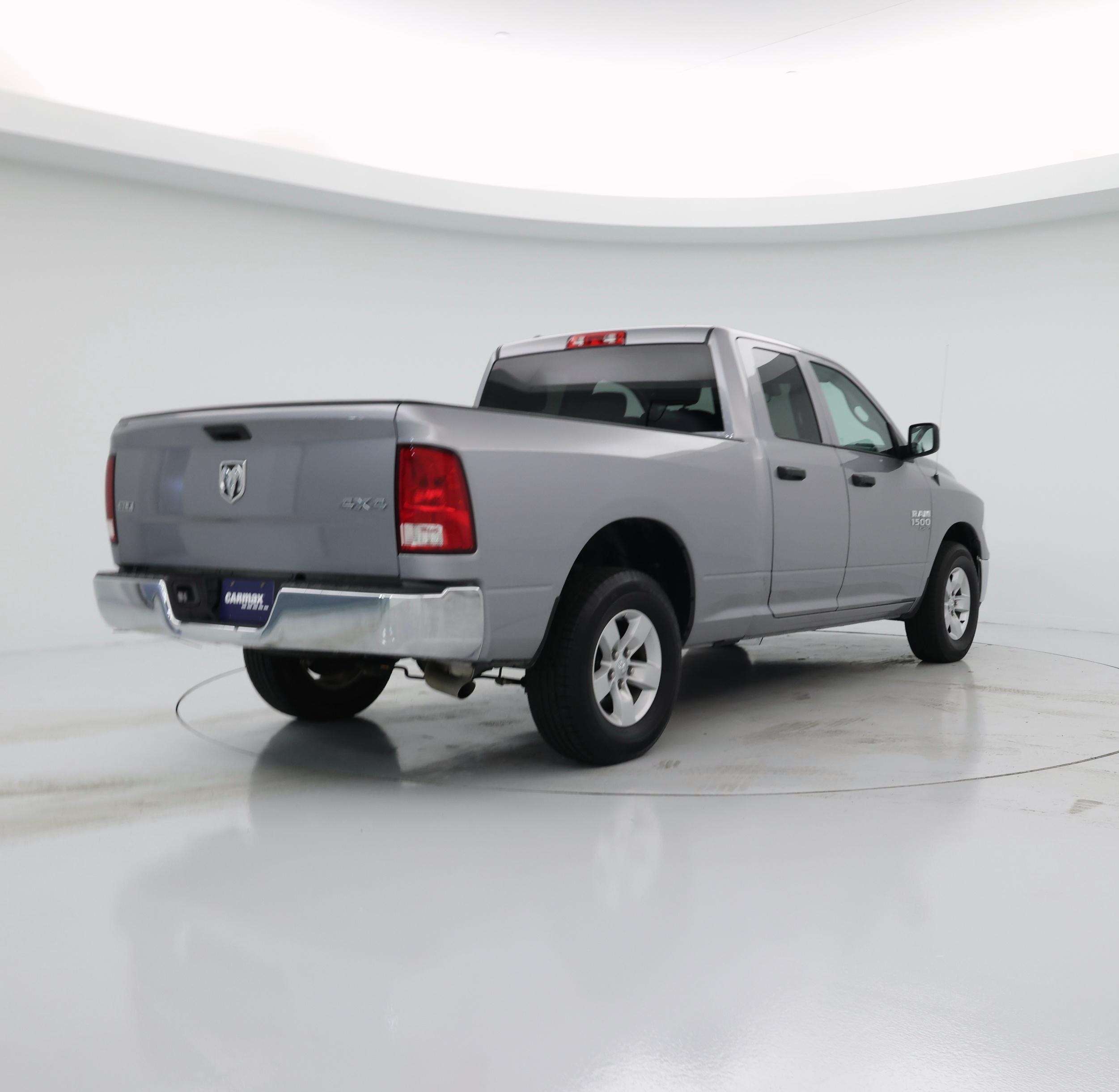 Thumbnail: 2024 RAM 1500 Classic - 8