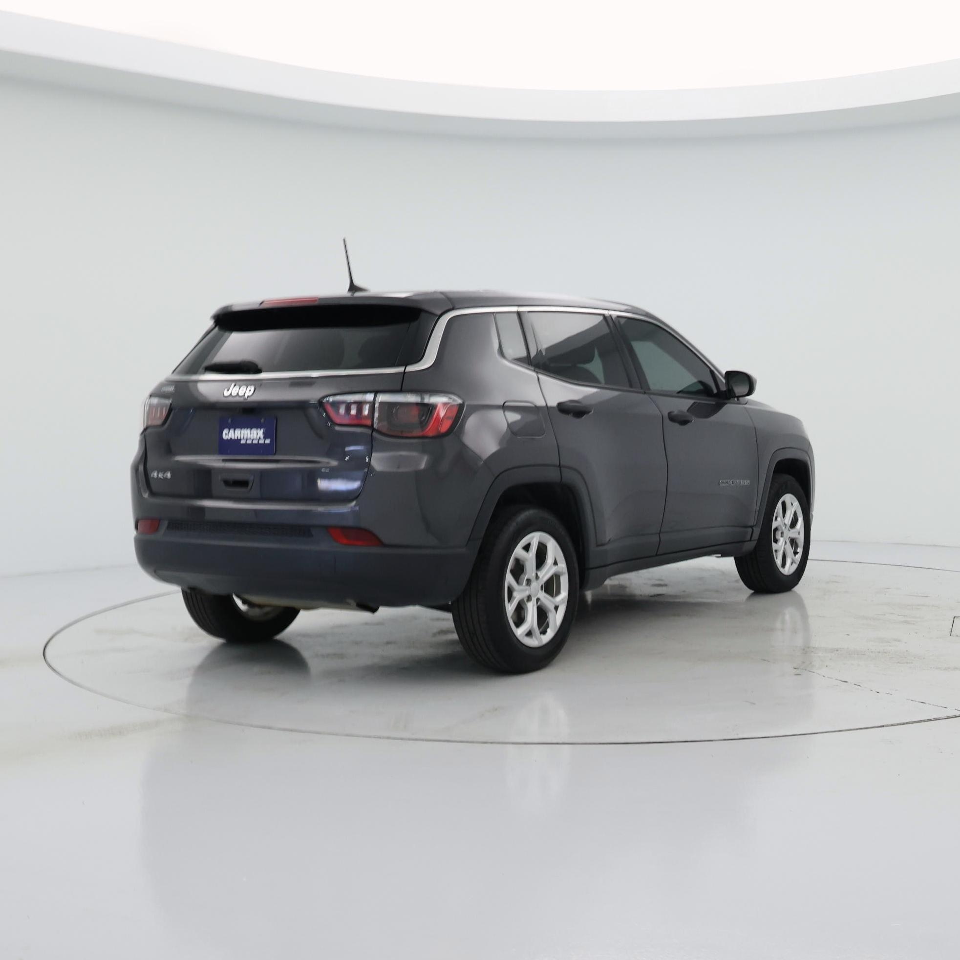 Thumbnail: 2024 Jeep Compass - 8