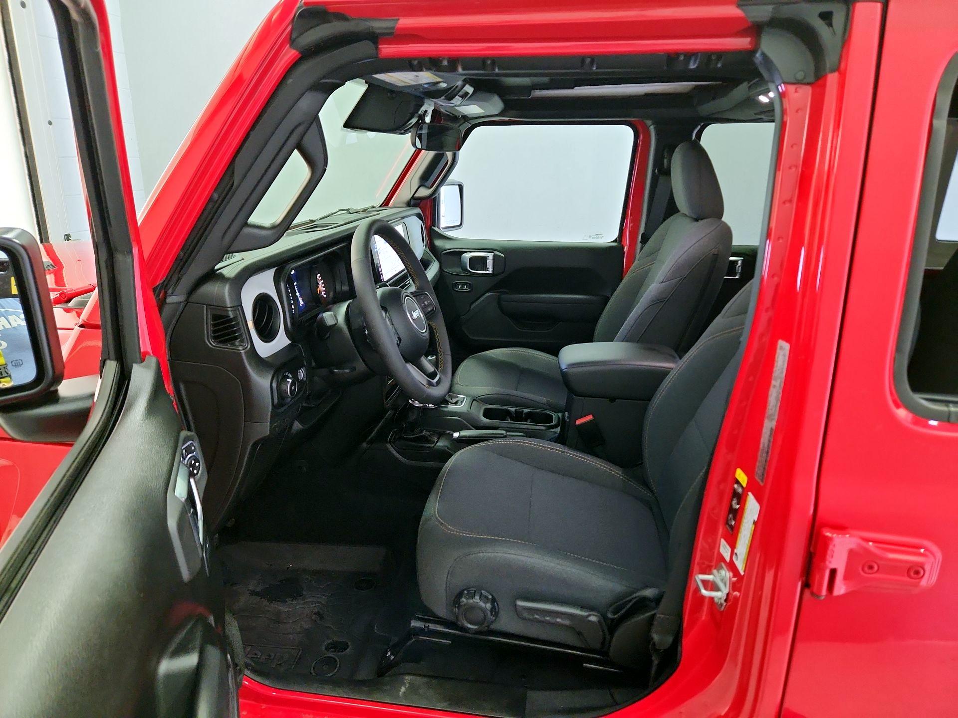 Thumbnail: 2024 Jeep Wrangler - 11