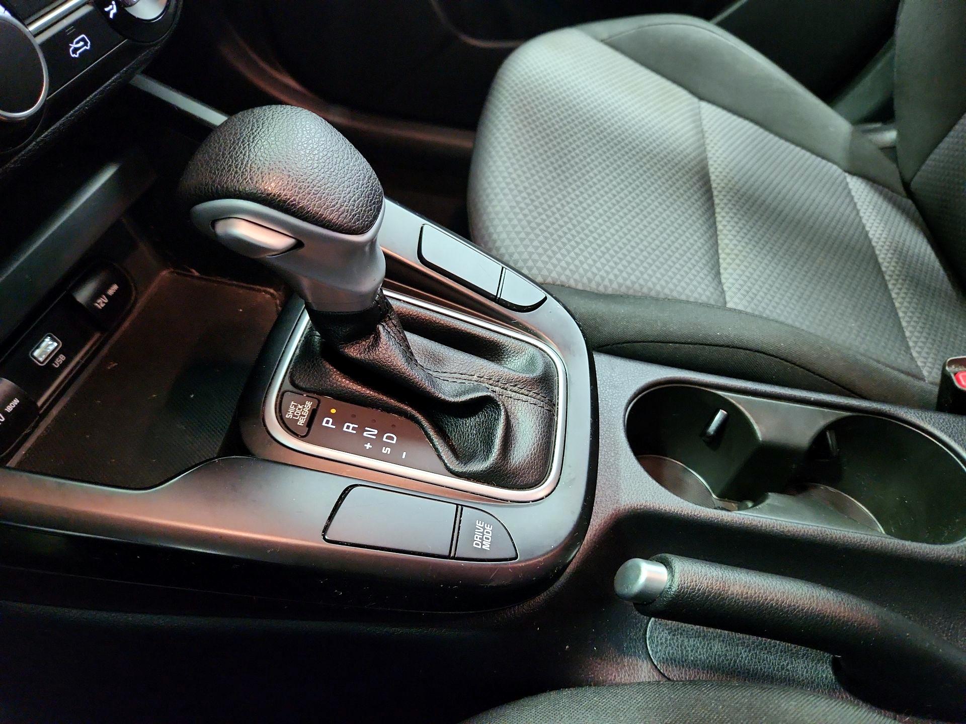 Thumbnail: 2023 Kia Soul - 17