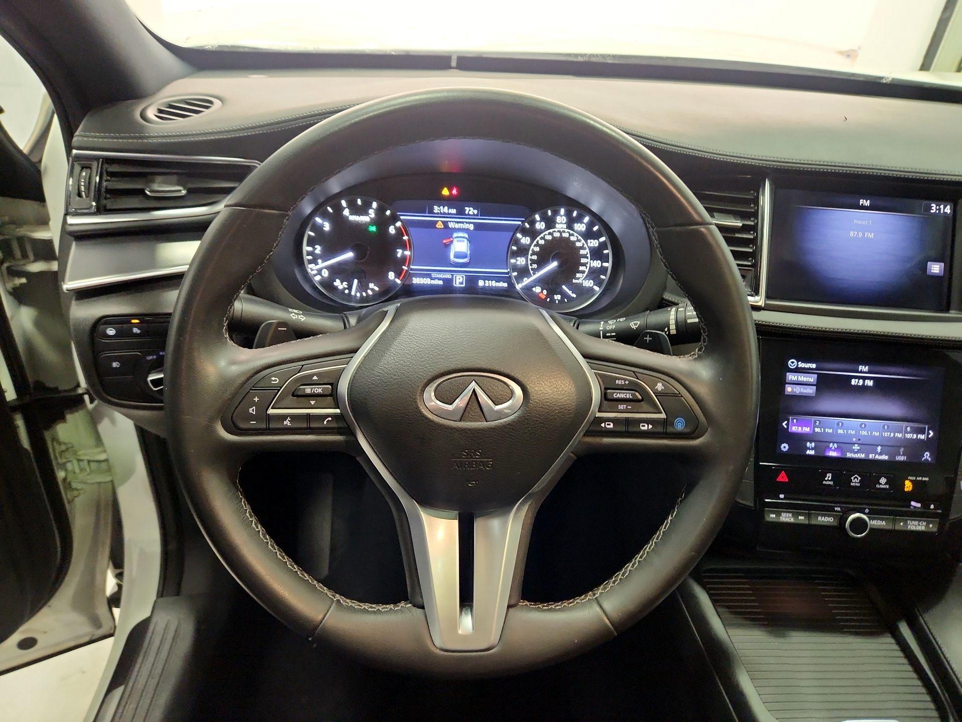 Thumbnail: 2023 INFINITI QX55 - 10