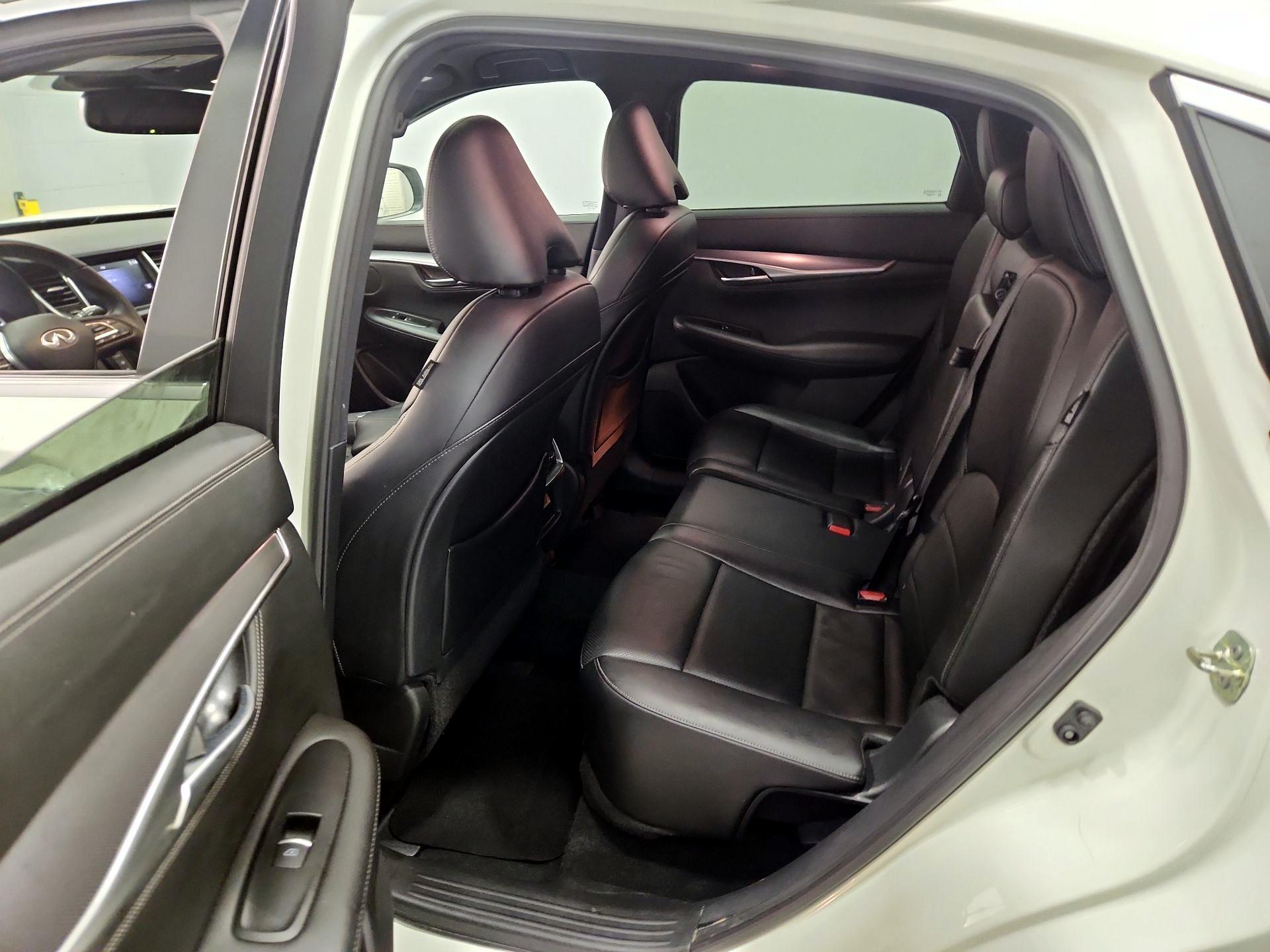 Thumbnail: 2023 INFINITI QX55 - 20