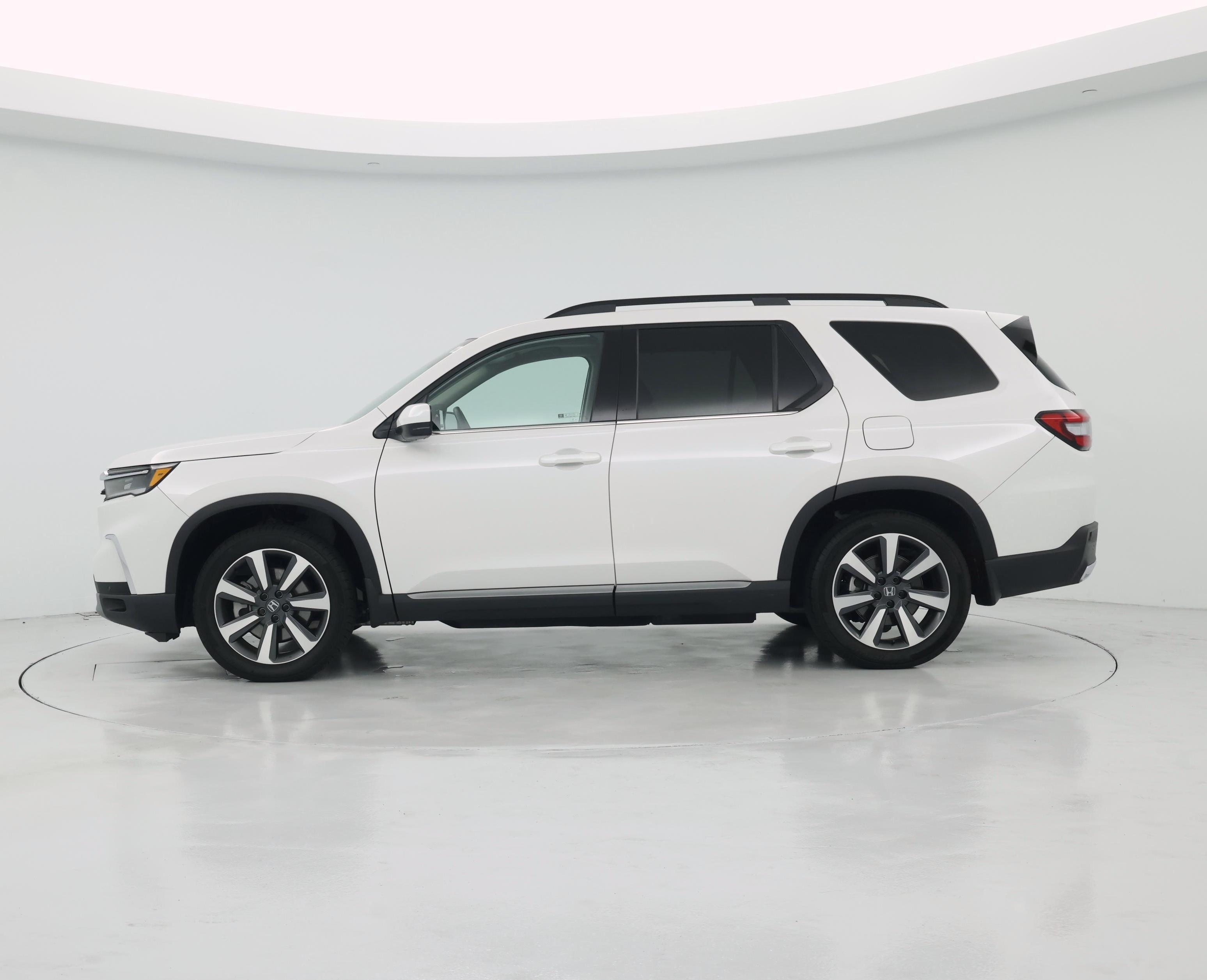 Thumbnail: 2025 Honda Pilot - 3