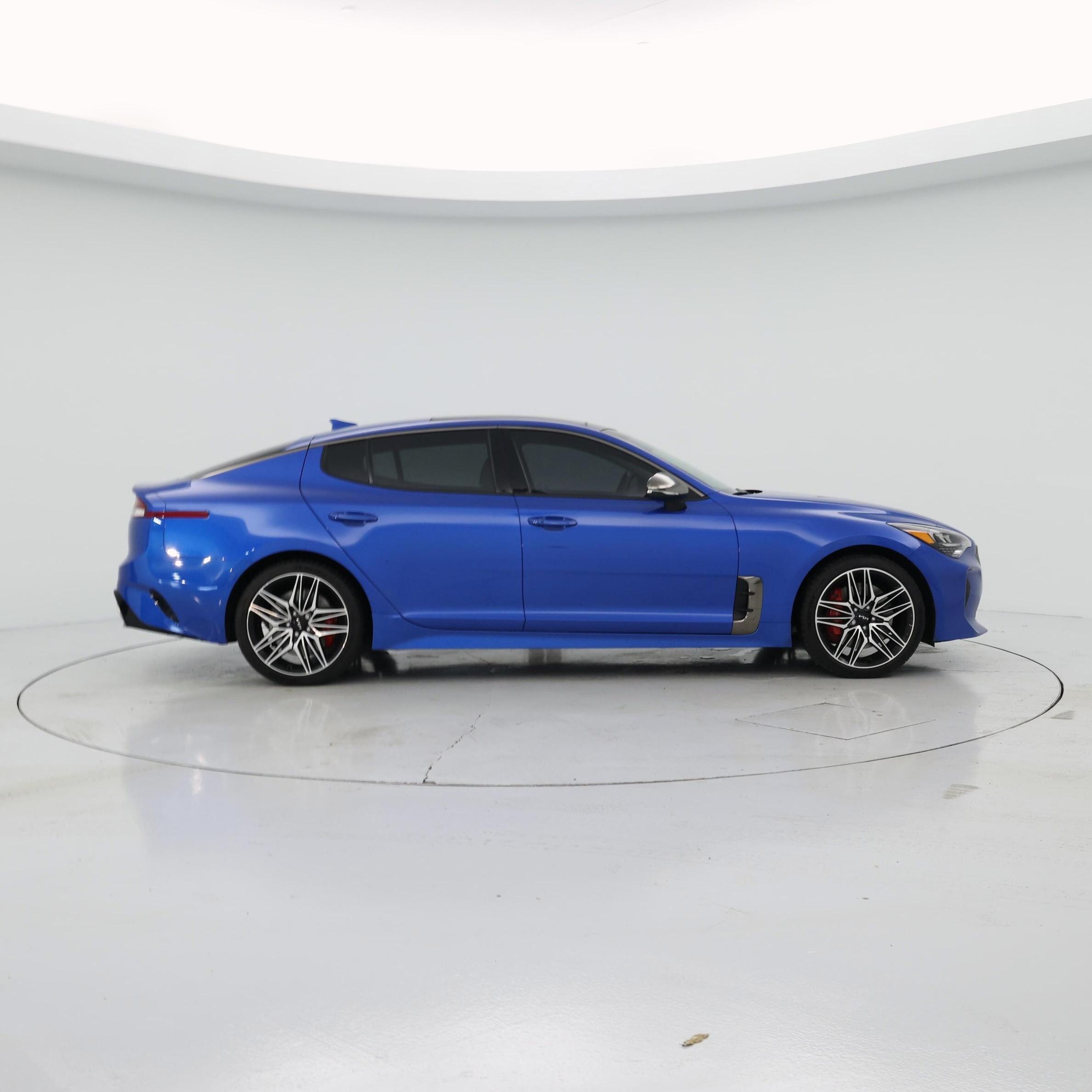 Thumbnail: 2022 Kia Stinger - 7