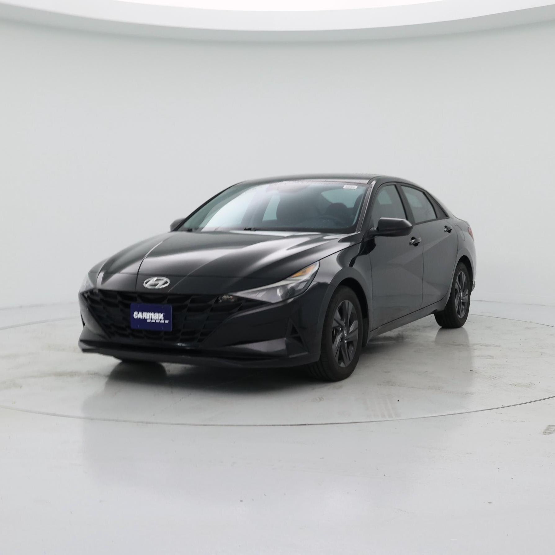 Thumbnail: 2022 Hyundai Elantra - 4